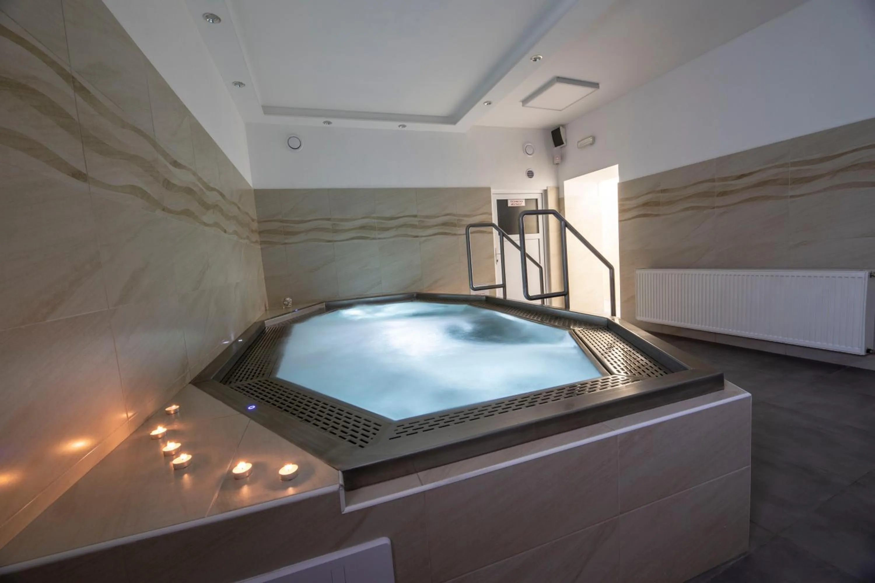 Hot Tub in Panská sýpka