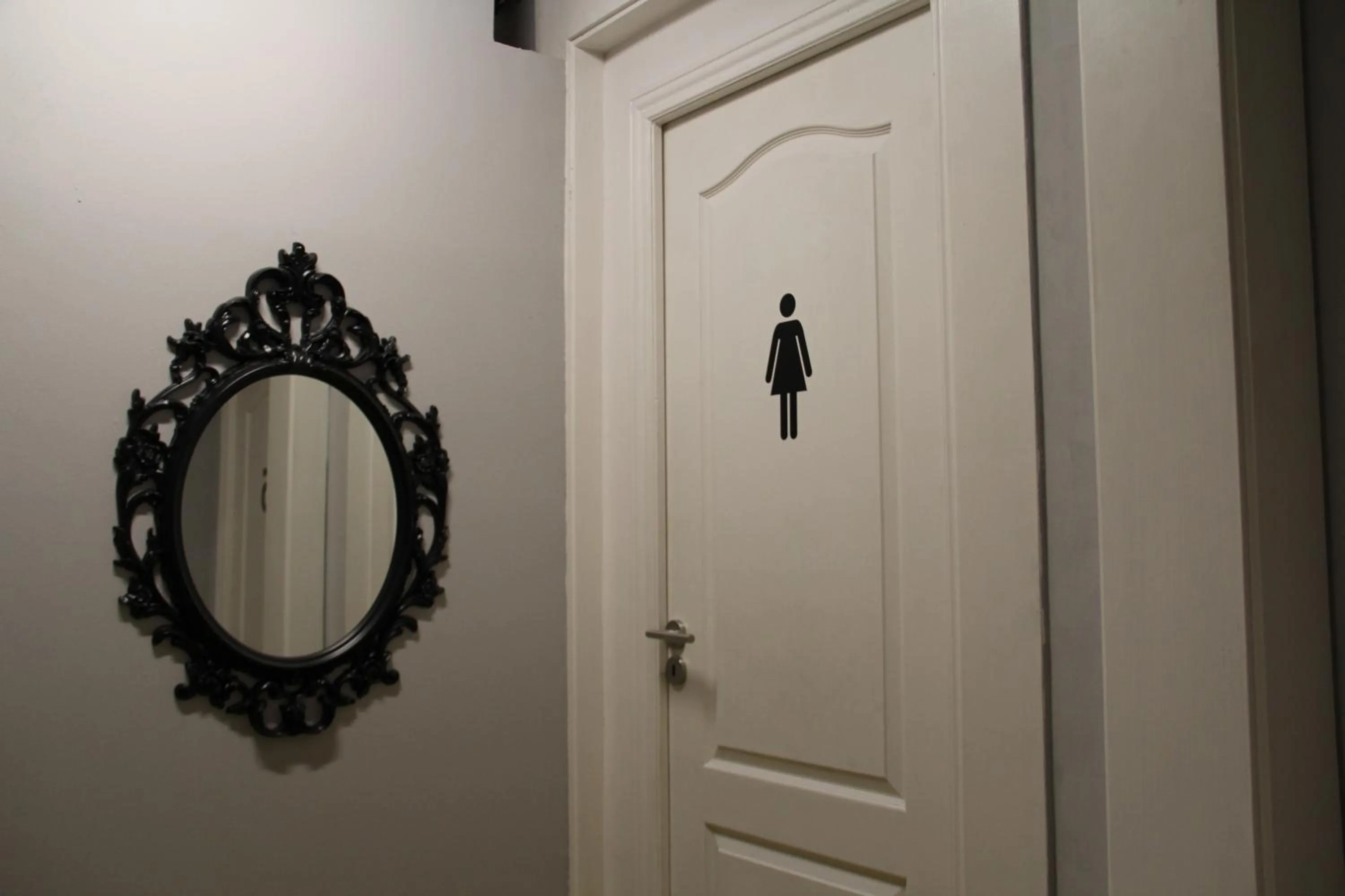 Bathroom in Sleep Green - Certified Eco Youth Hostel