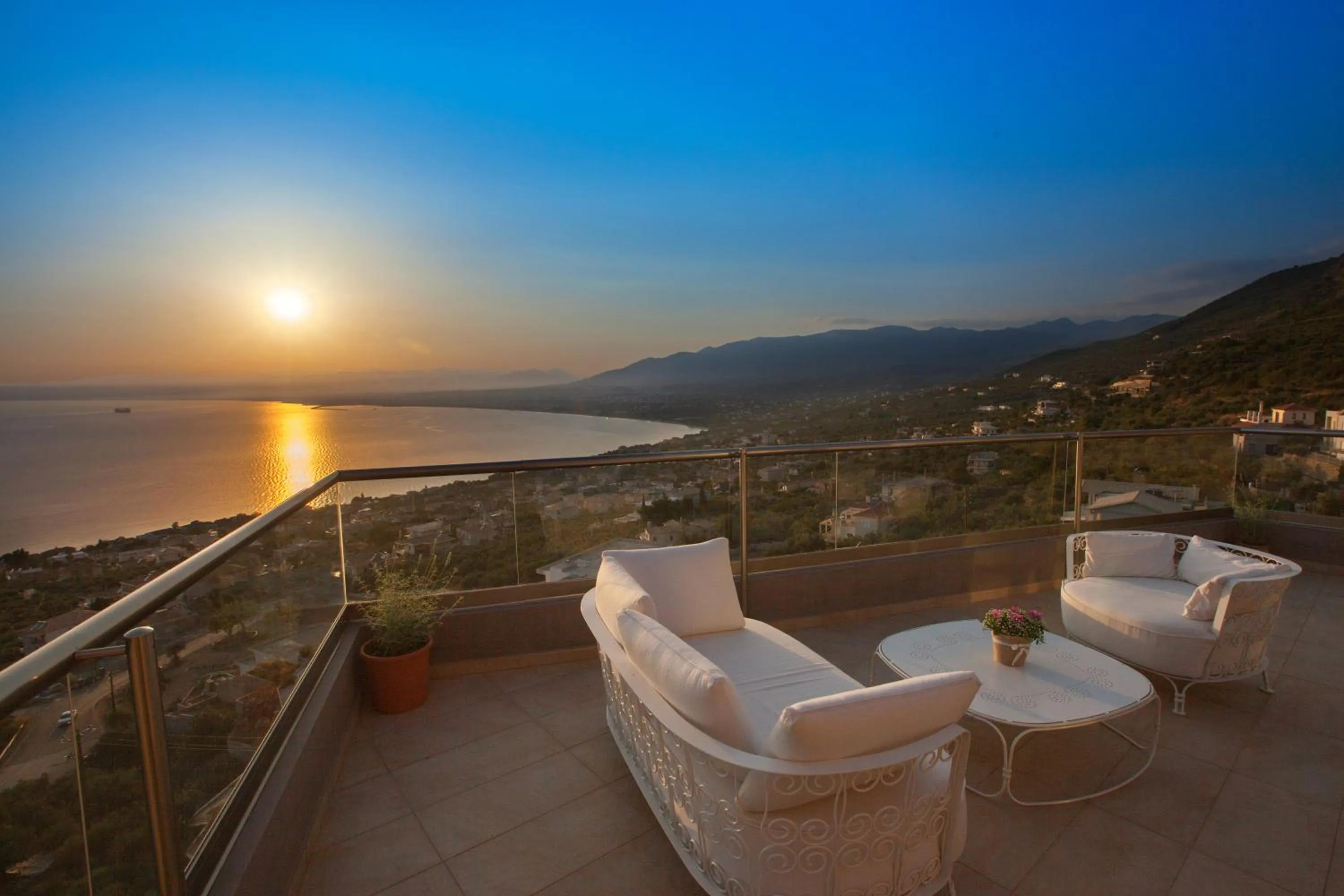 City view in Belvedere Hotel