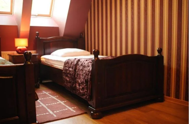 Photo of the whole room, Bed in Kryształowy Pałacyk