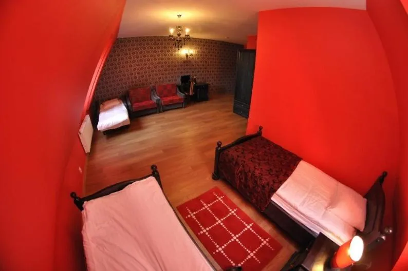Photo of the whole room, Bed in Kryształowy Pałacyk