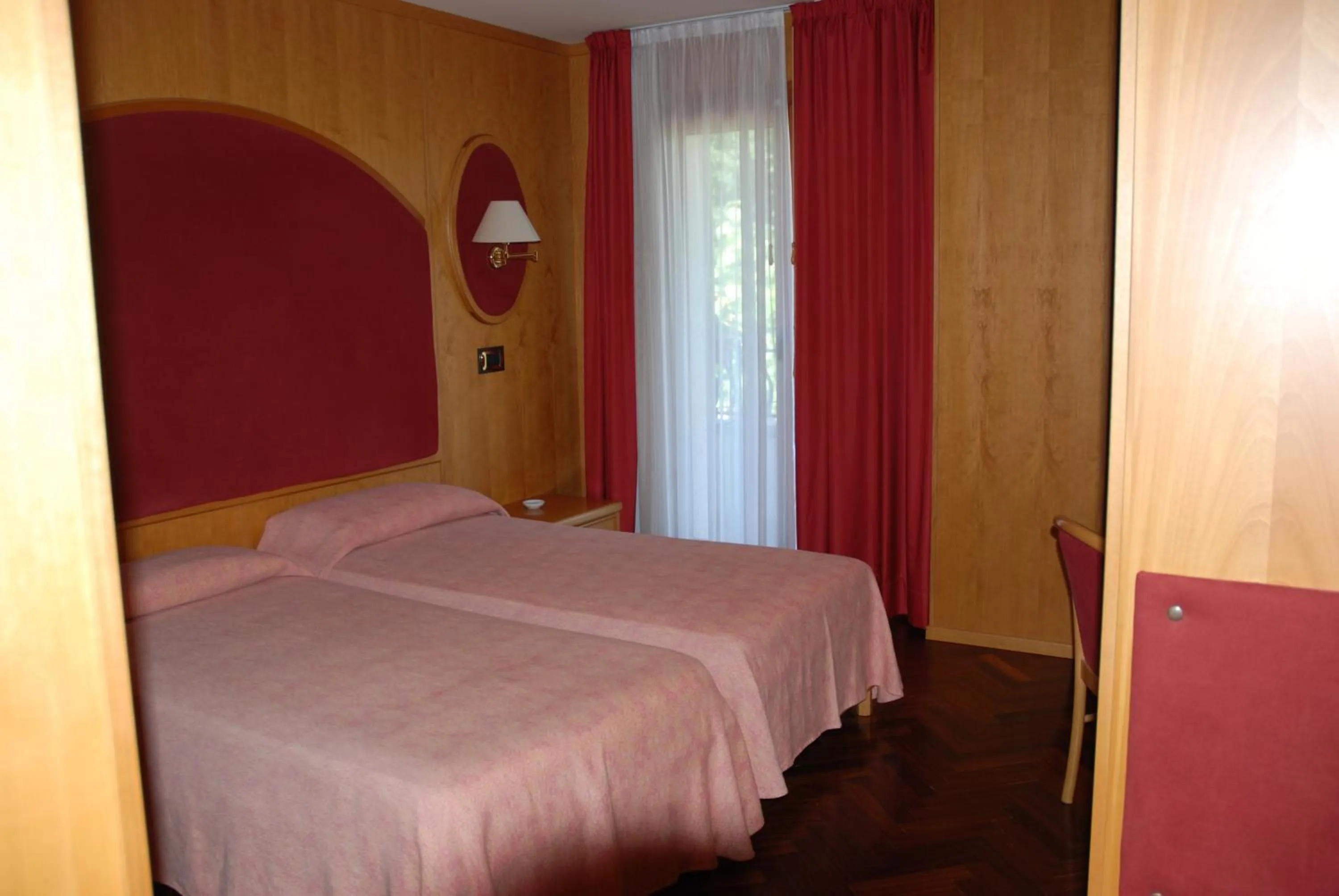 Bedroom, Bed in Al Giardino