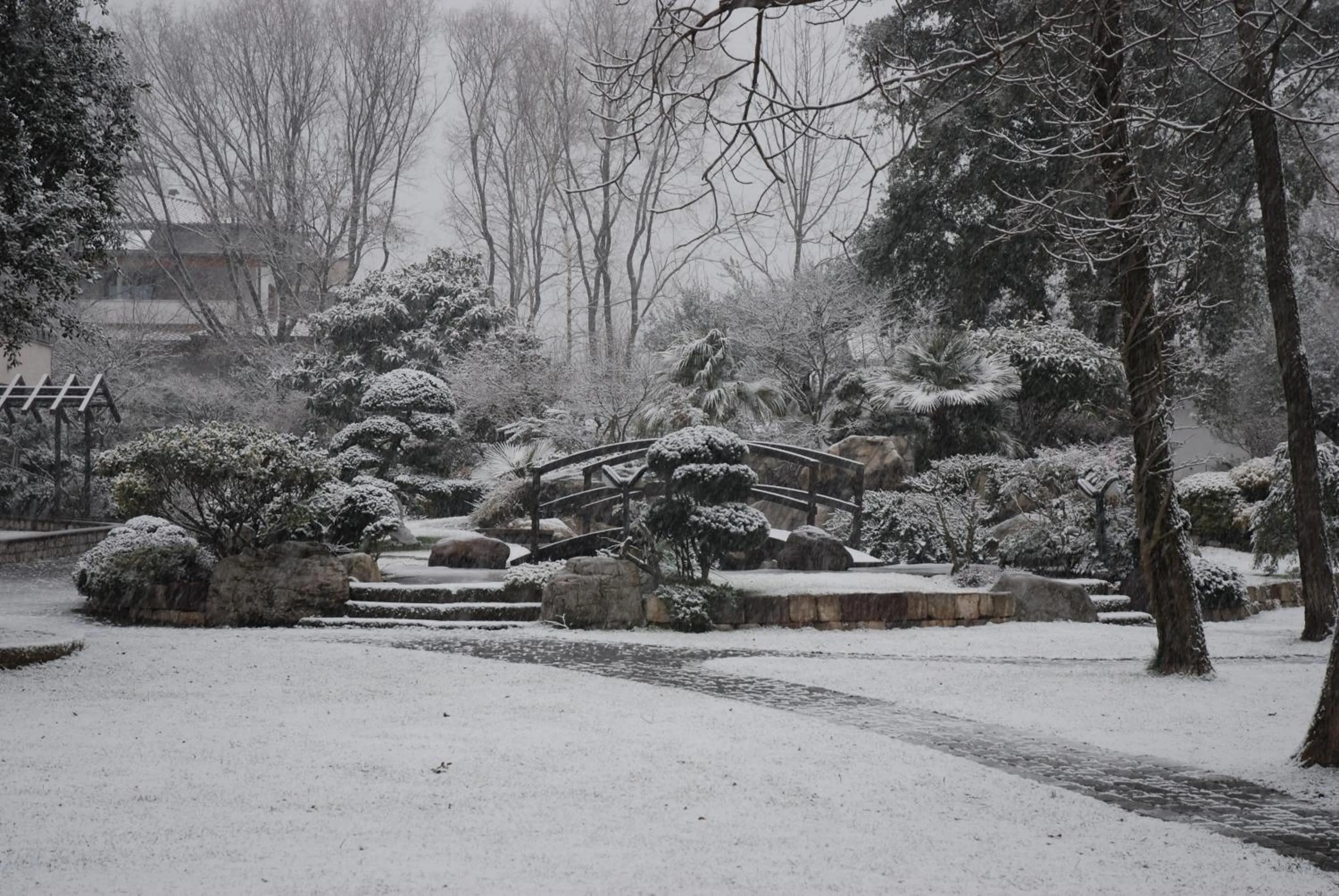Decorative detail in Al Giardino
