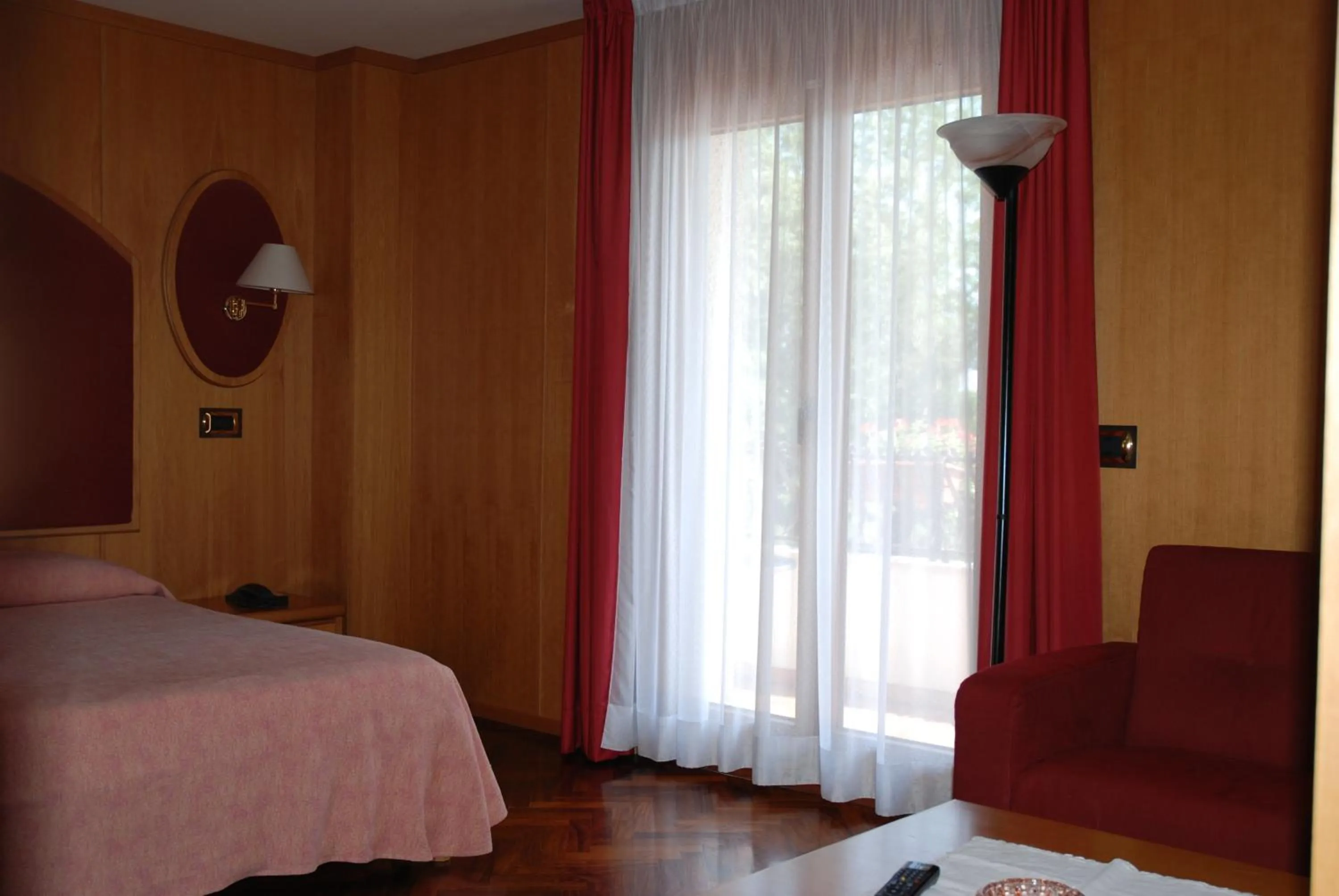 Balcony/Terrace, Bed in Al Giardino