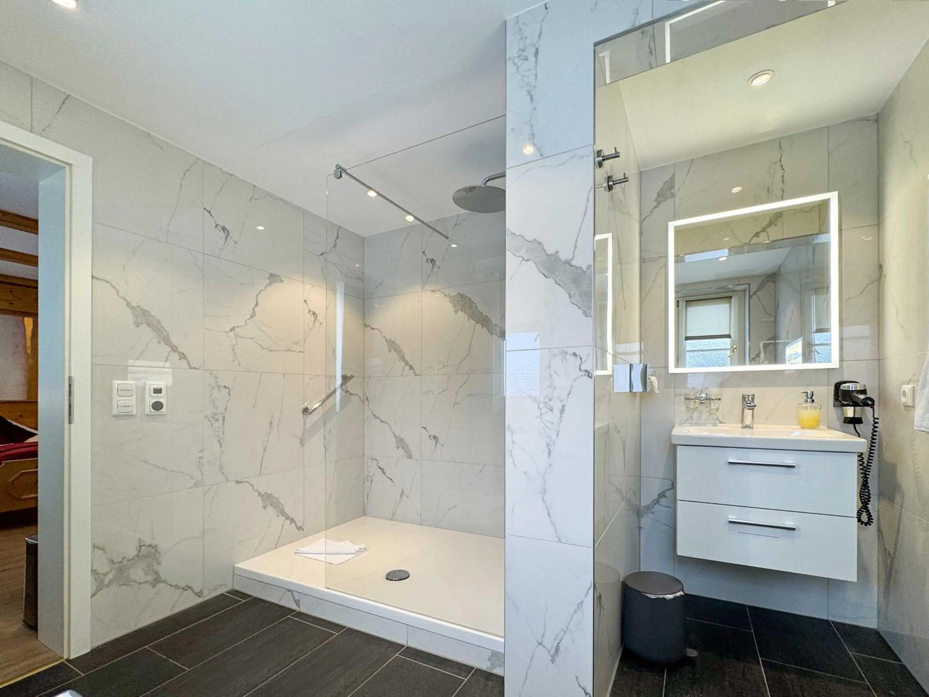 Bathroom in Hotel Schlossblick Chiemsee