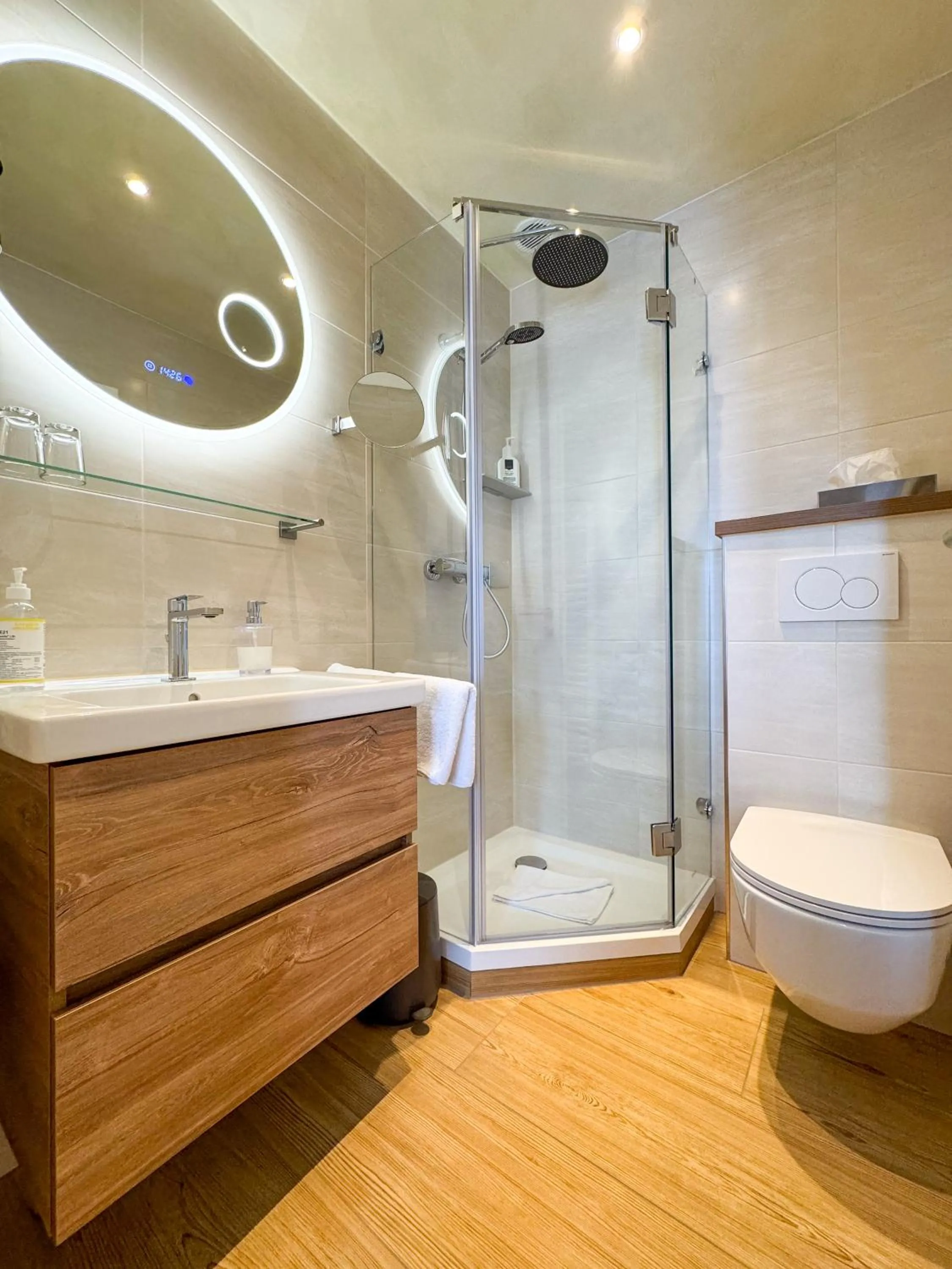 Bathroom in Hotel Schlossblick Chiemsee