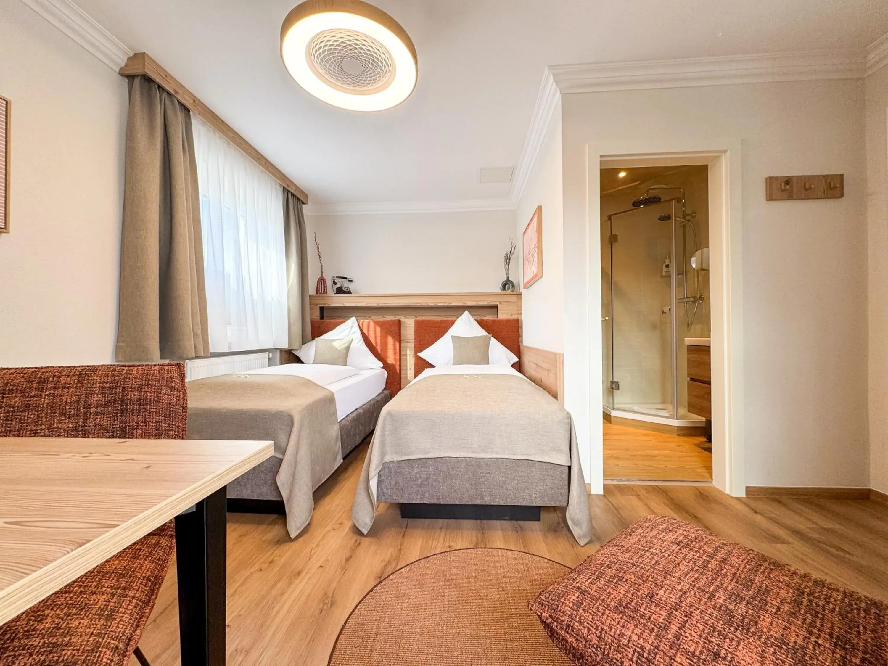 Double or Twin Room with terrace and lake view - single occupancy in Hotel Schlossblick Chiemsee Double or Twin Room with terrace and lake view - single occupancy in Hotel Schlossblick Chiemsee