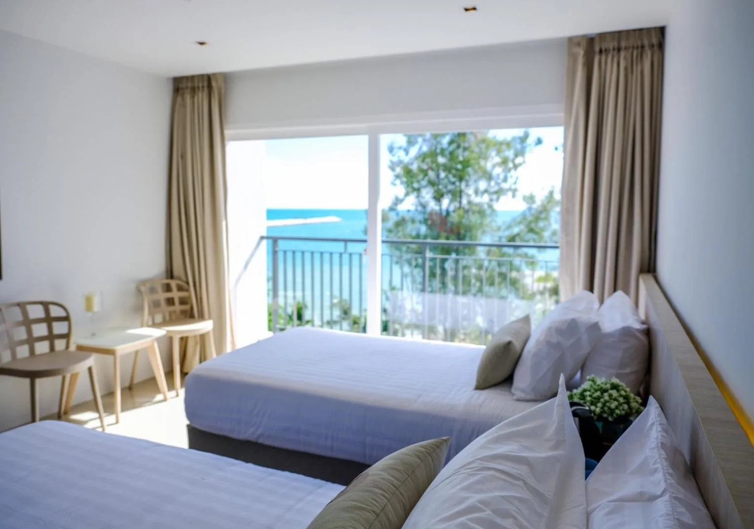 Sea view, Bed in Worita Cove Hotel
