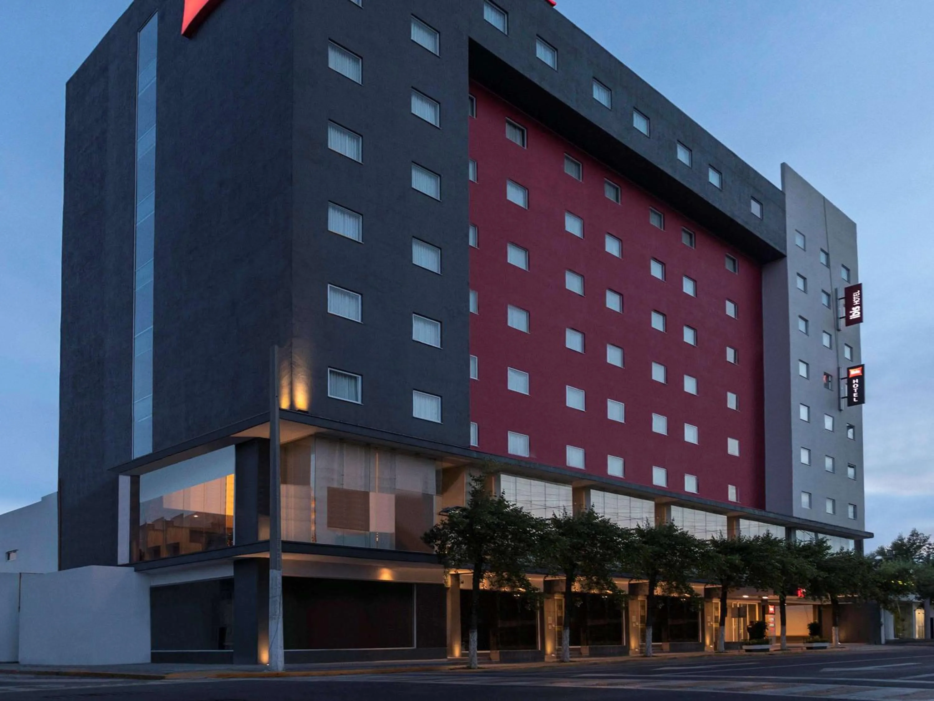 Property building in Ibis Mexico Tlalnepantla