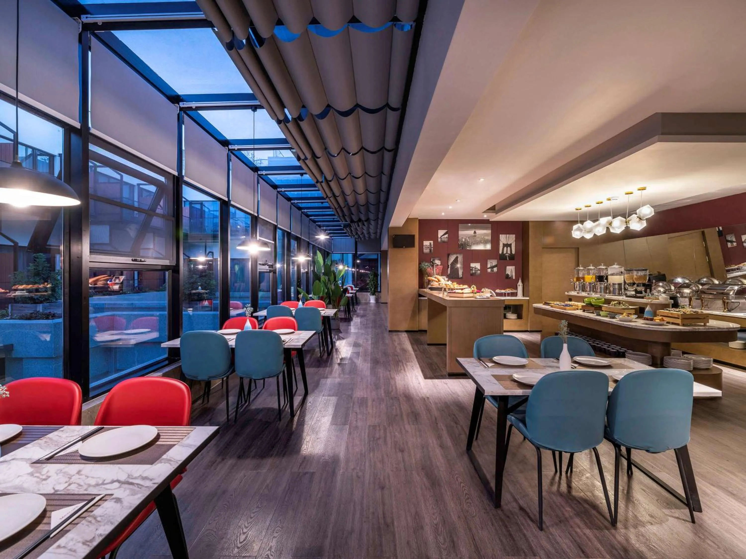 Restaurant/places to eat in Mercure Suzhou Downtown