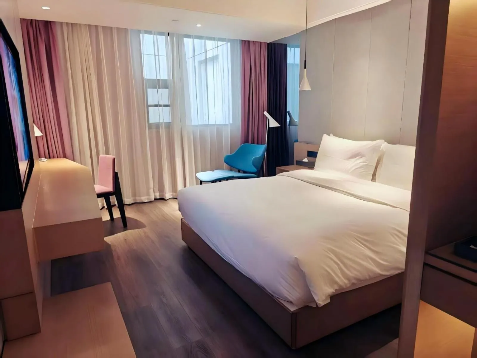 Property building, Bed in Mercure Suzhou Downtown