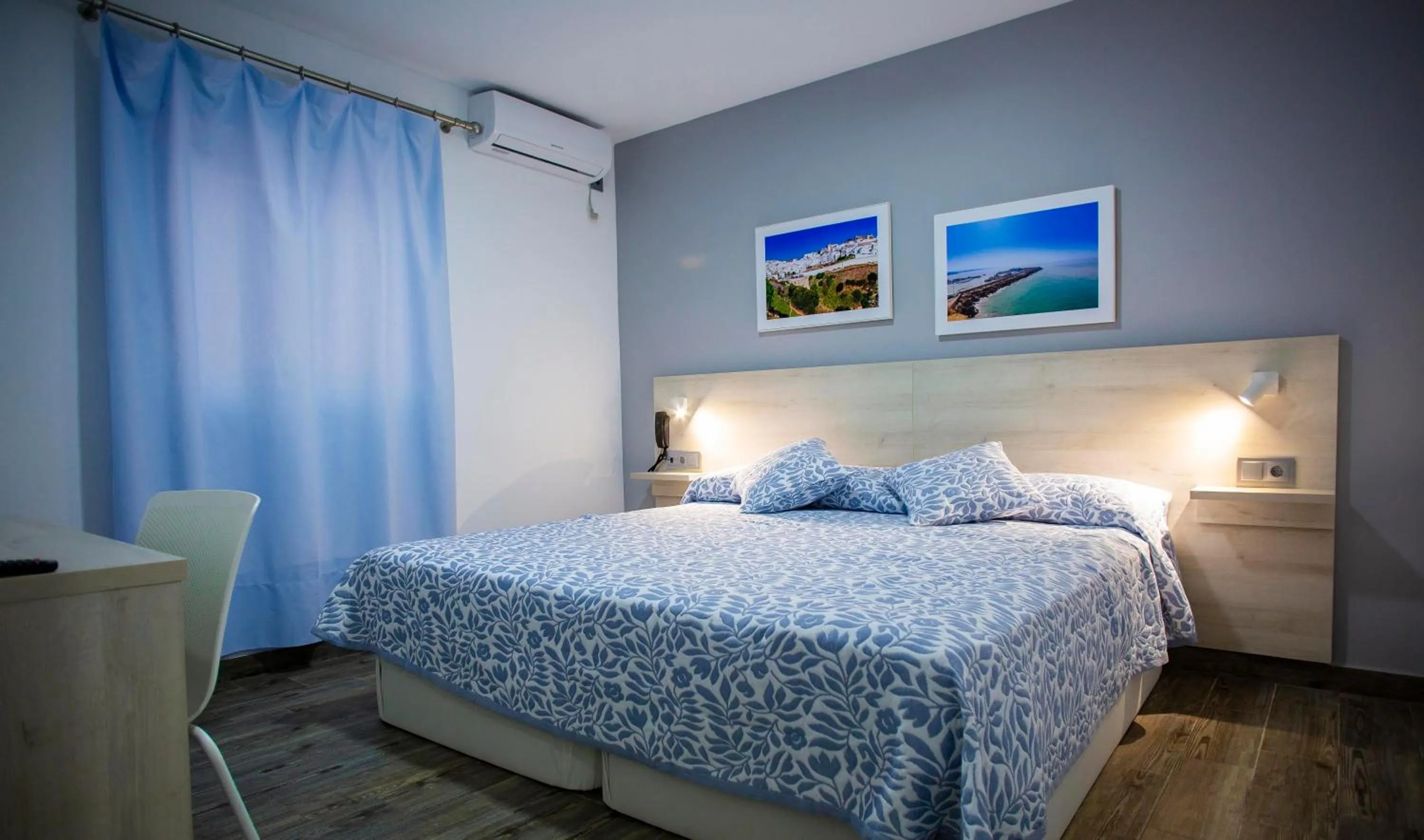 Bedroom, Bed in Hotel Bari