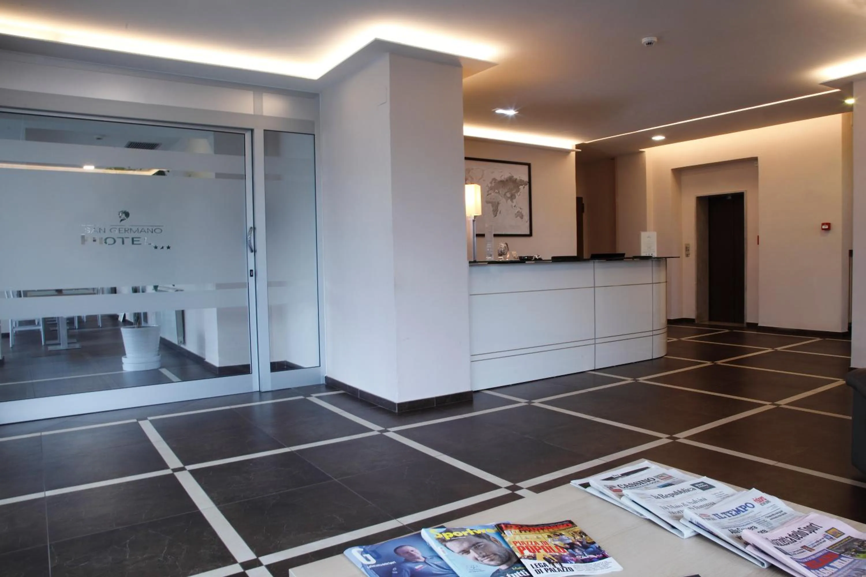 Lobby or reception in Hotel San Germano