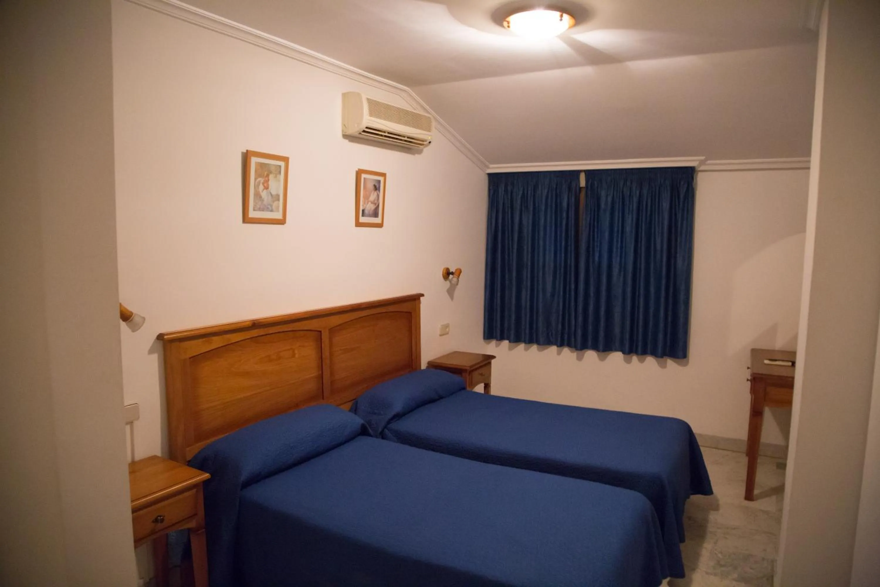 Bed in Hostal Acuario