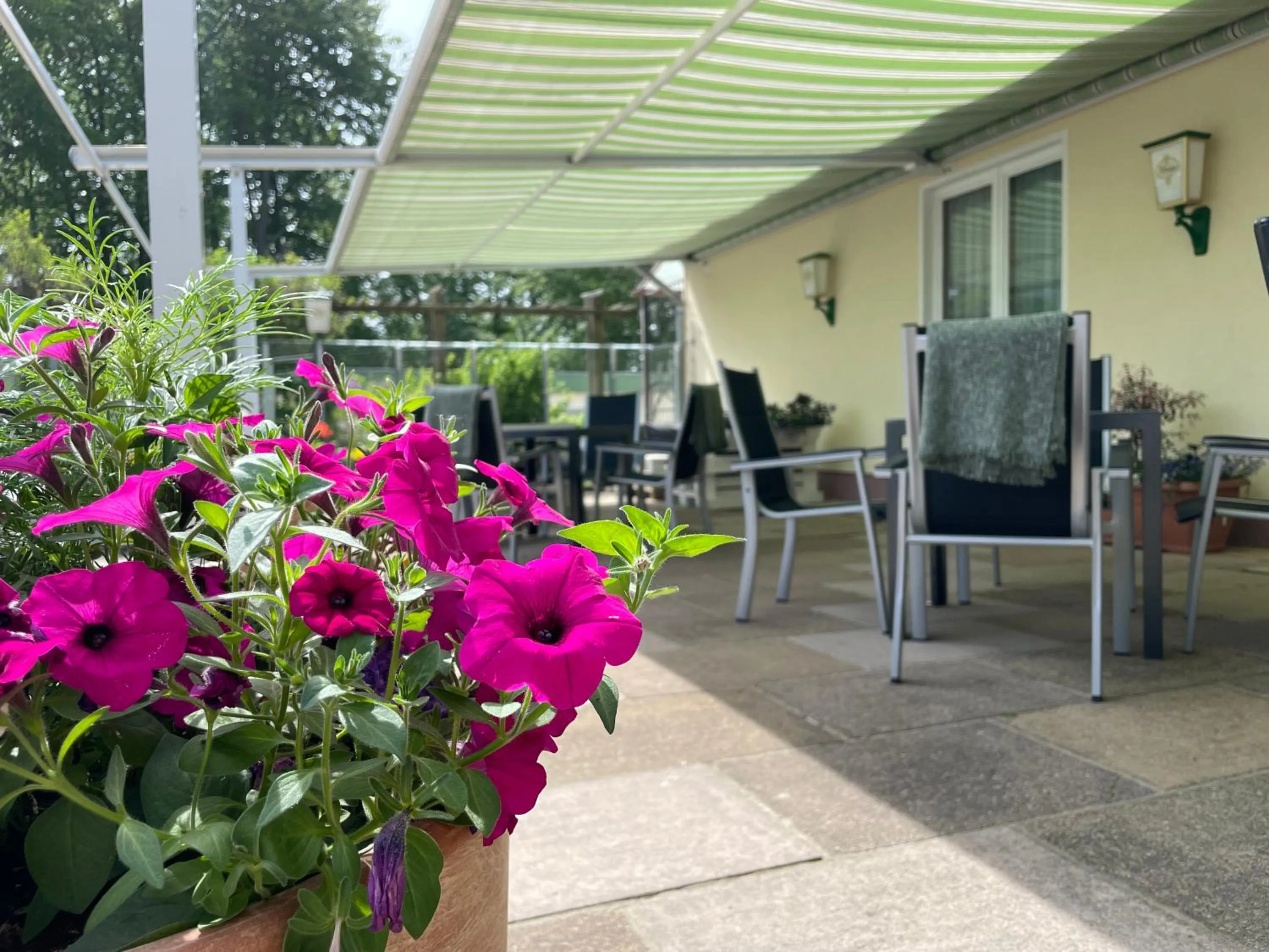 Restaurant/places to eat in Forsthaus Langenberg