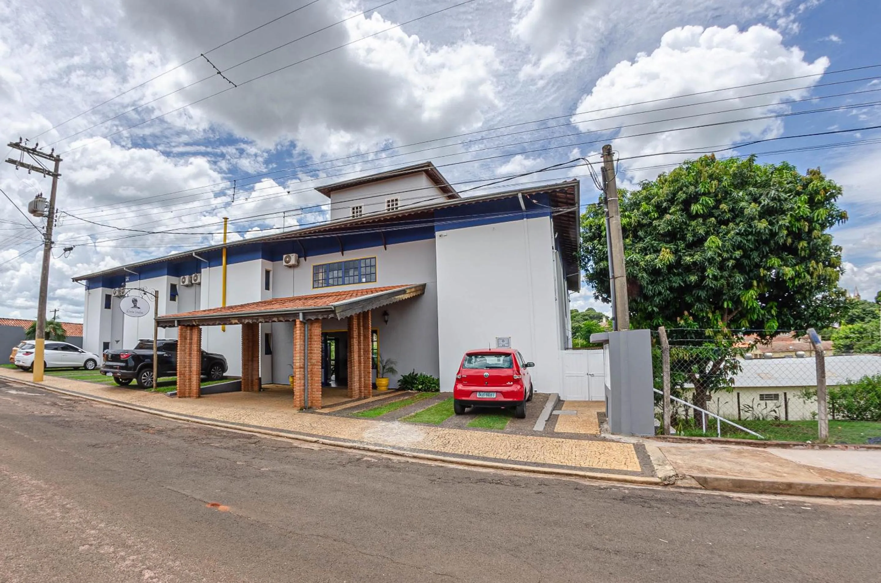 Property building in Pousada Dona Emilia