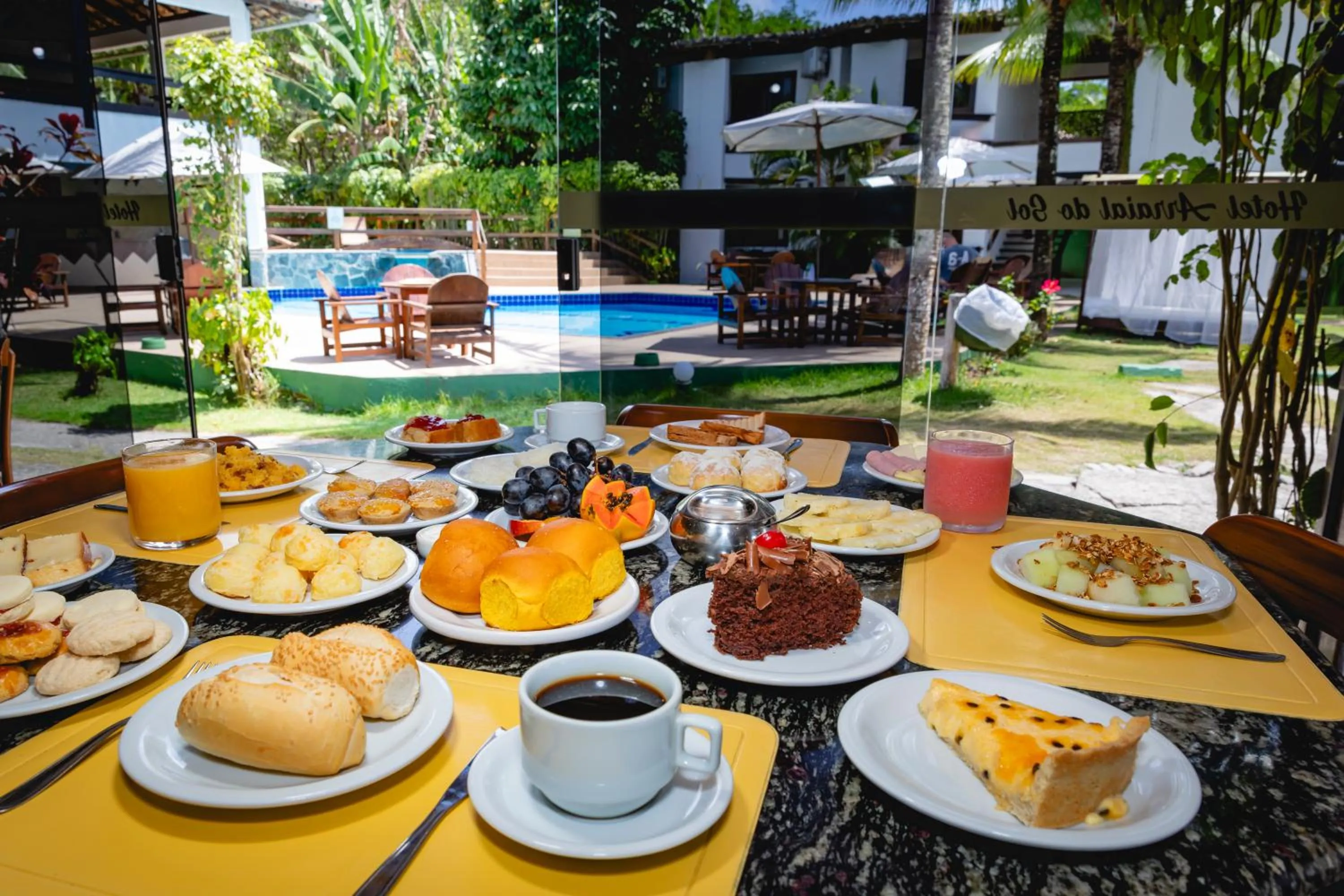 Buffet breakfast in Arraial do Sol Beach Hotel
