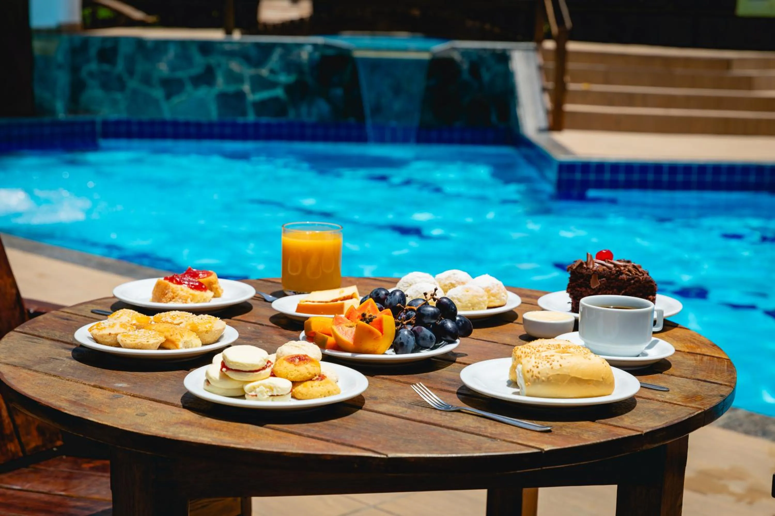 Food and drinks in Arraial do Sol Beach Hotel