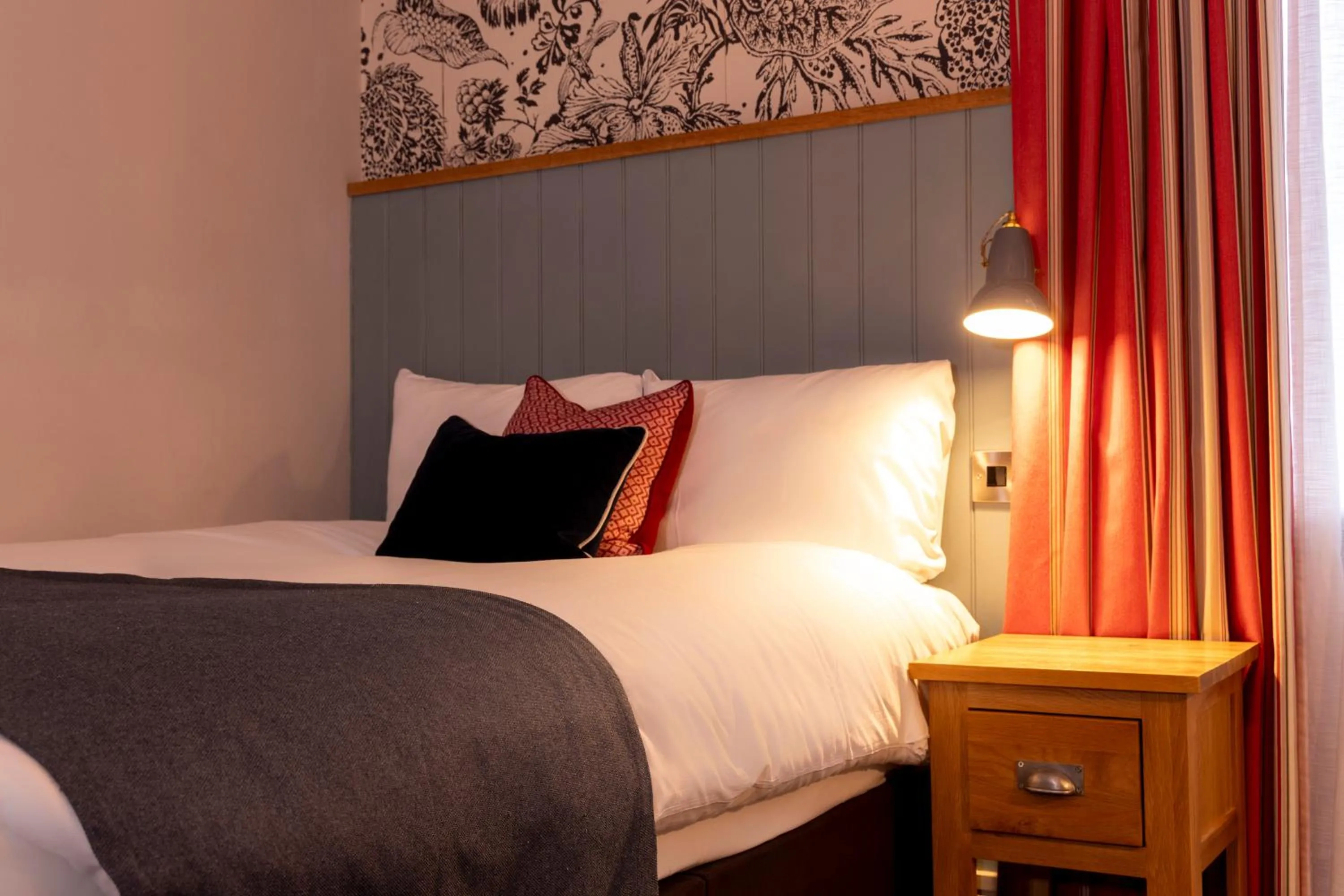 Bed in Greswolde Arms by Chef & Brewer Collection