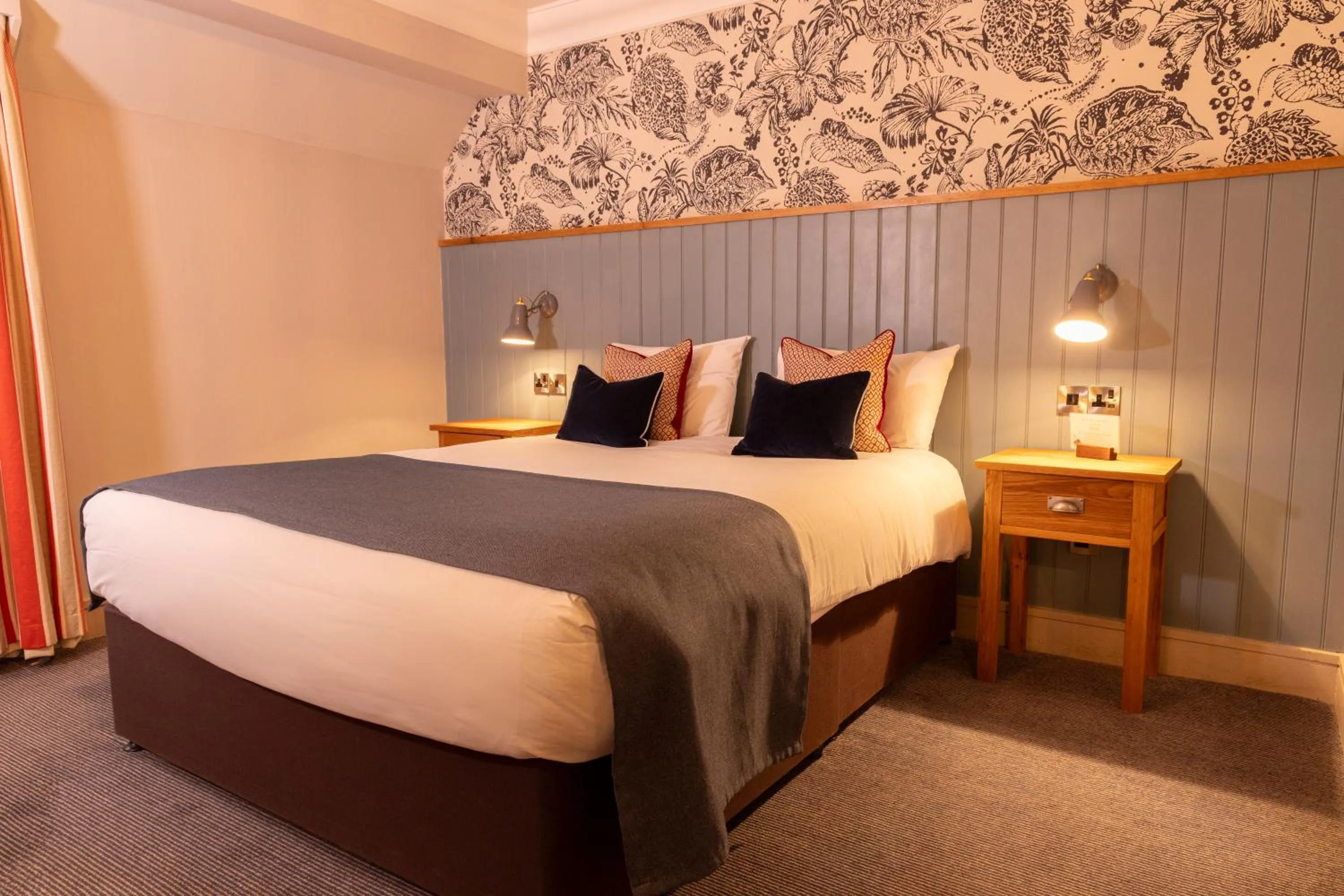 Bed in Greswolde Arms by Chef & Brewer Collection