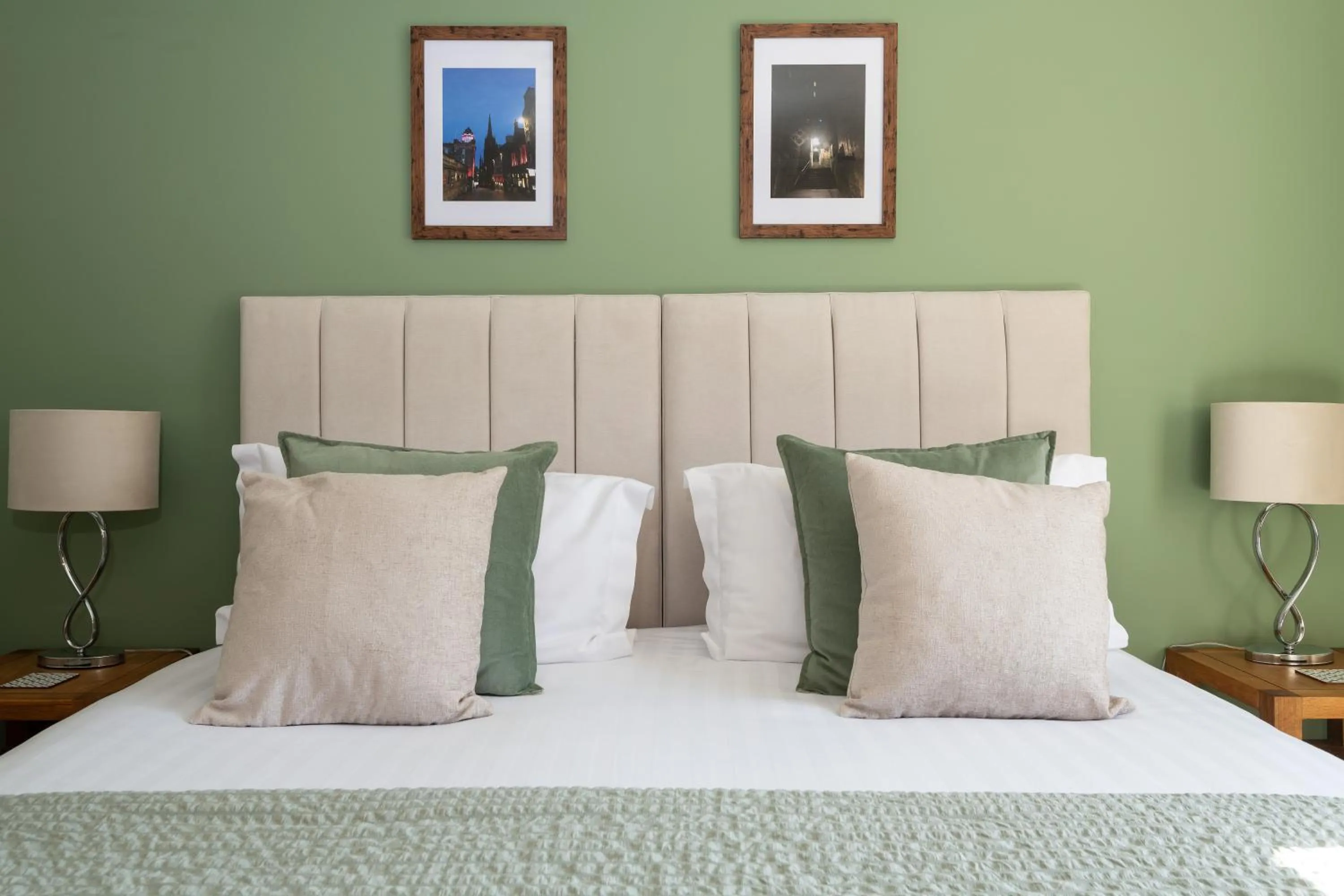 Bedroom, Bed in Beinn Bhracaigh