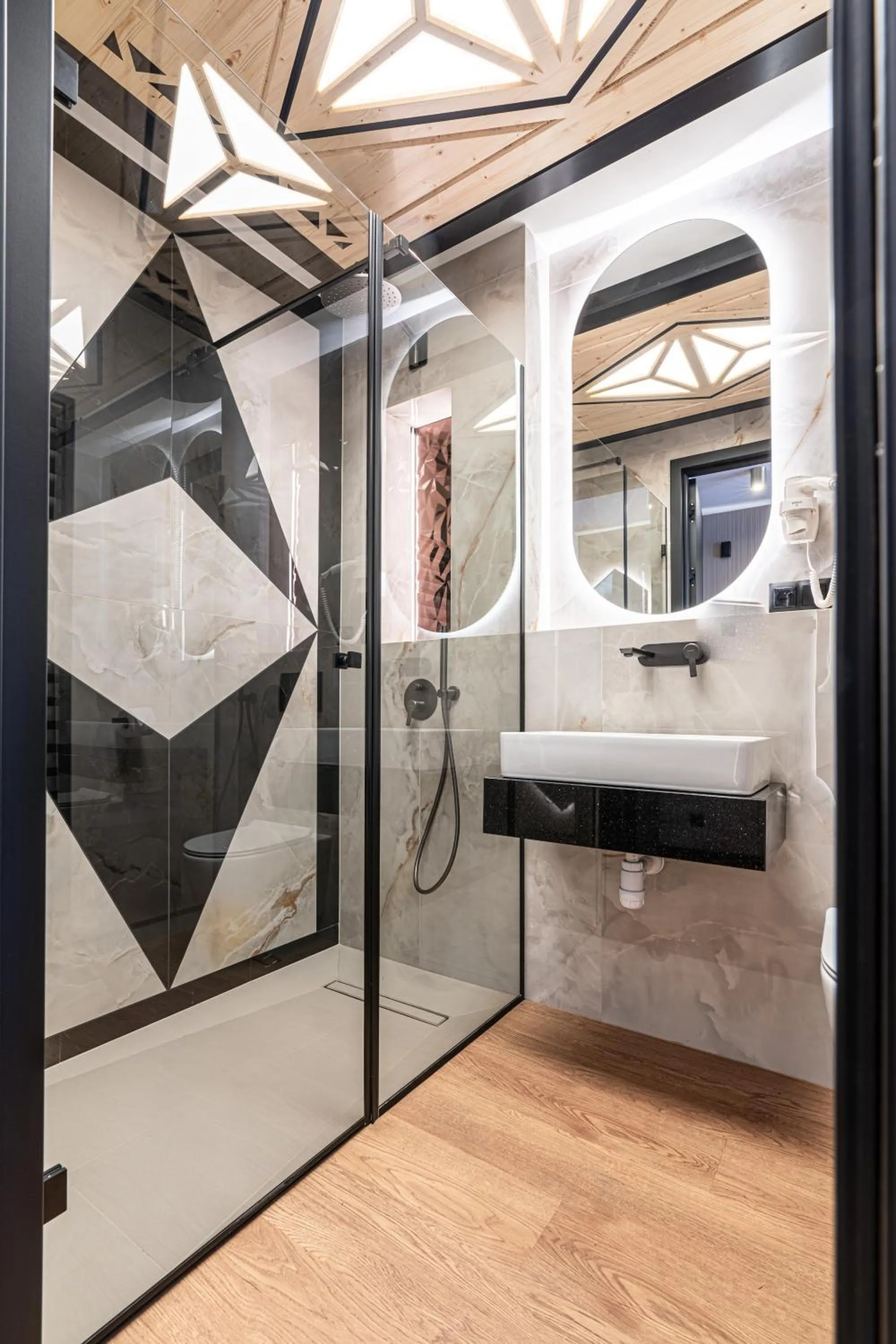 Shower, Bed in Góralska Rezydencja