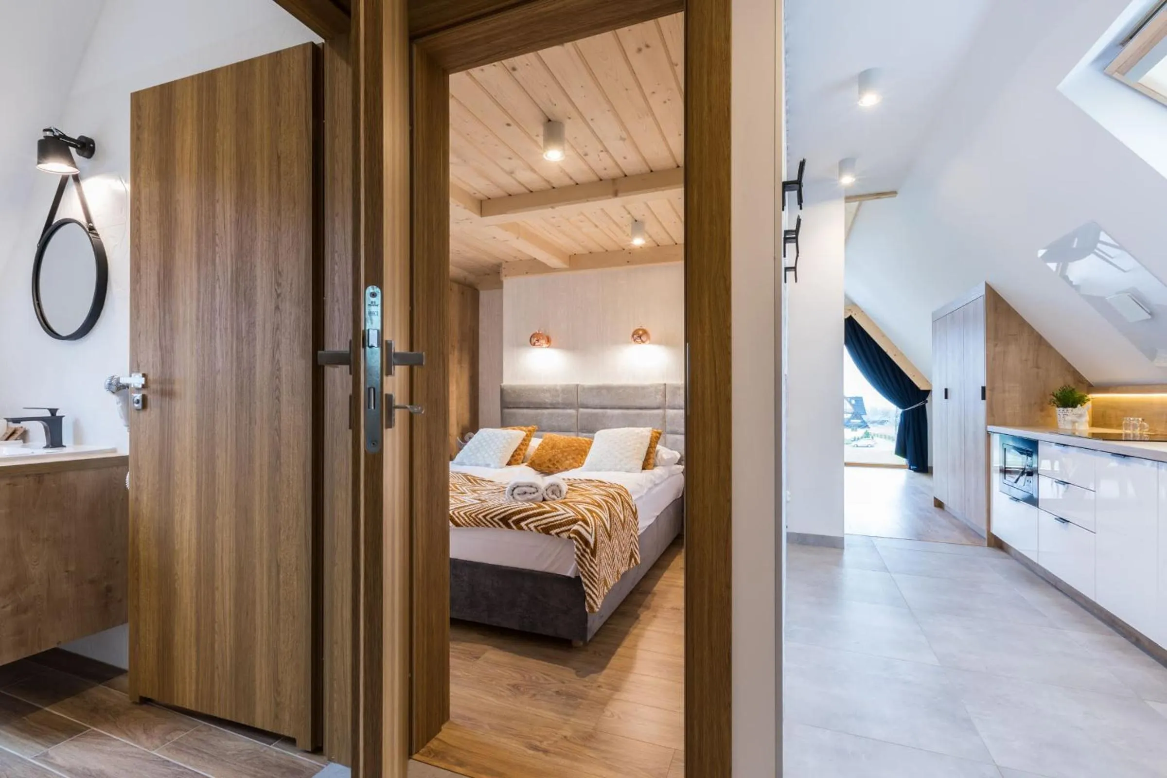 Kitchen or kitchenette, Bed in Góralska Rezydencja