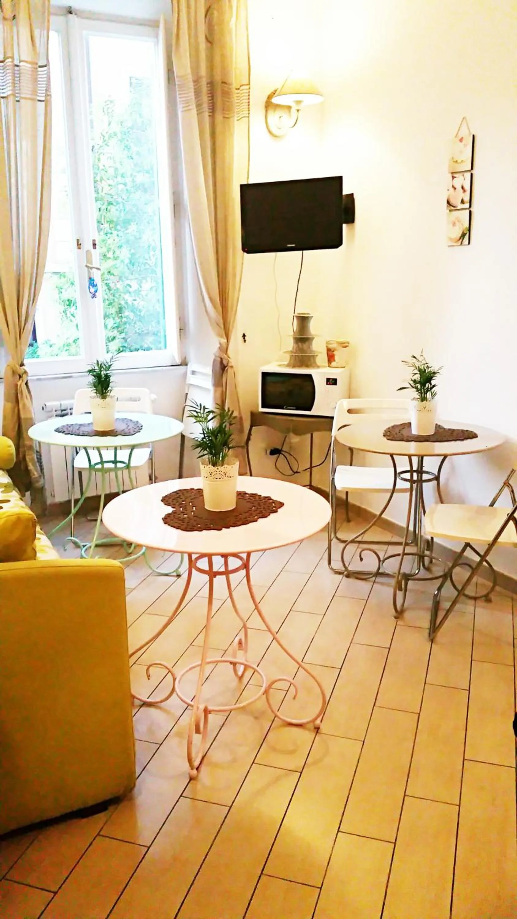 Communal lounge/ TV room in Il Mondo Di Amelia