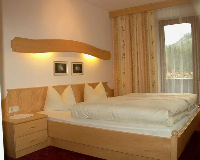 Bed in Gästehaus Elfriede