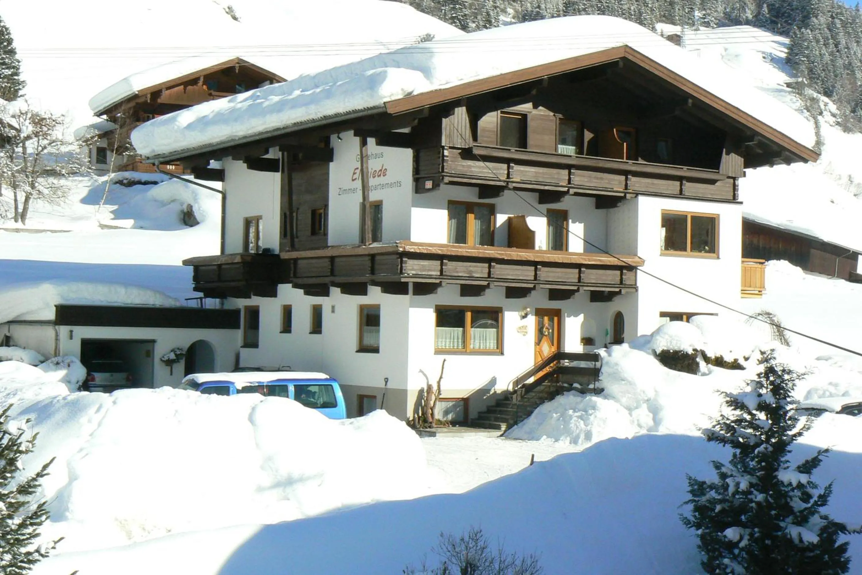 Property building in Gästehaus Elfriede