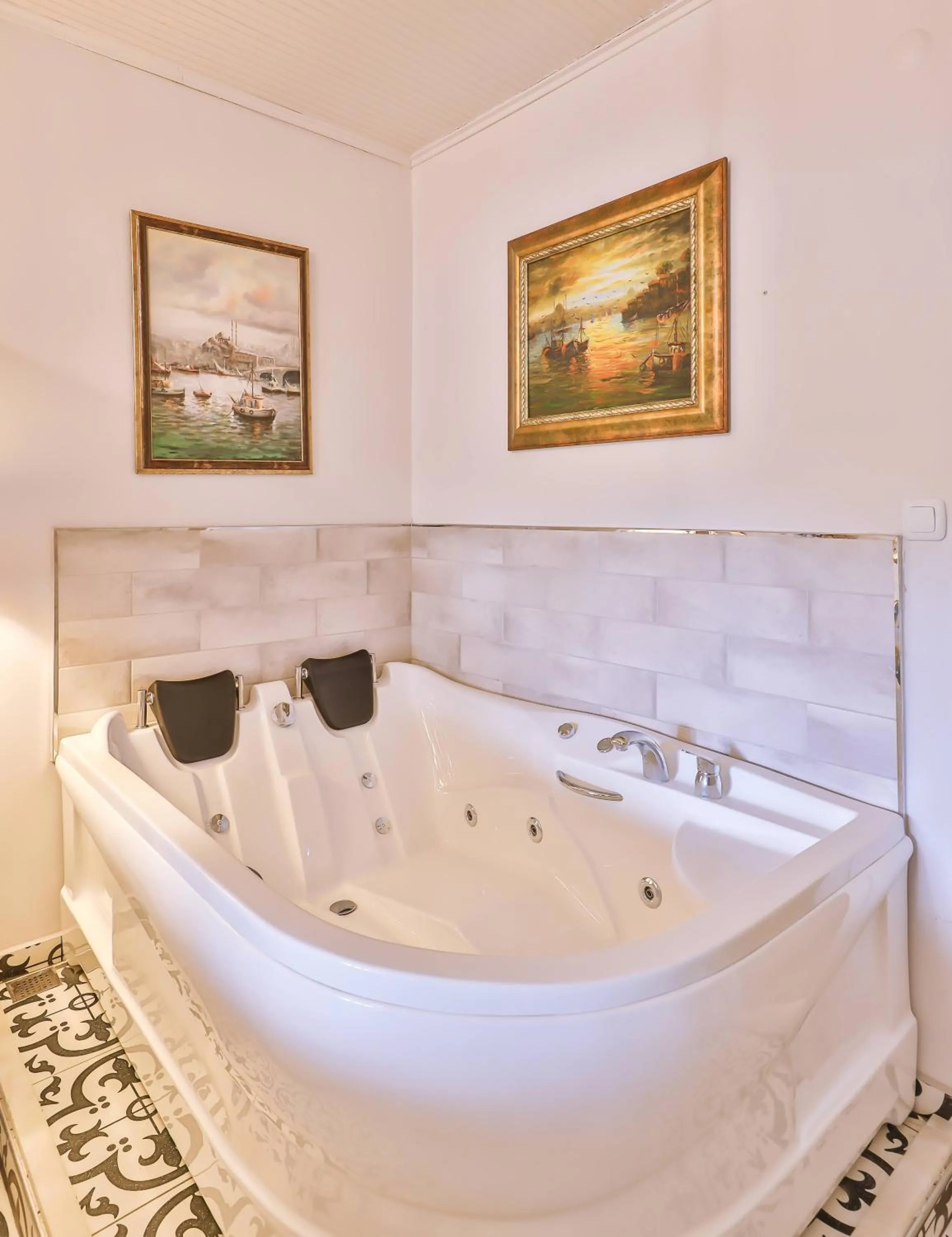 Bedroom in Park Mandalin Hotel - Adult only