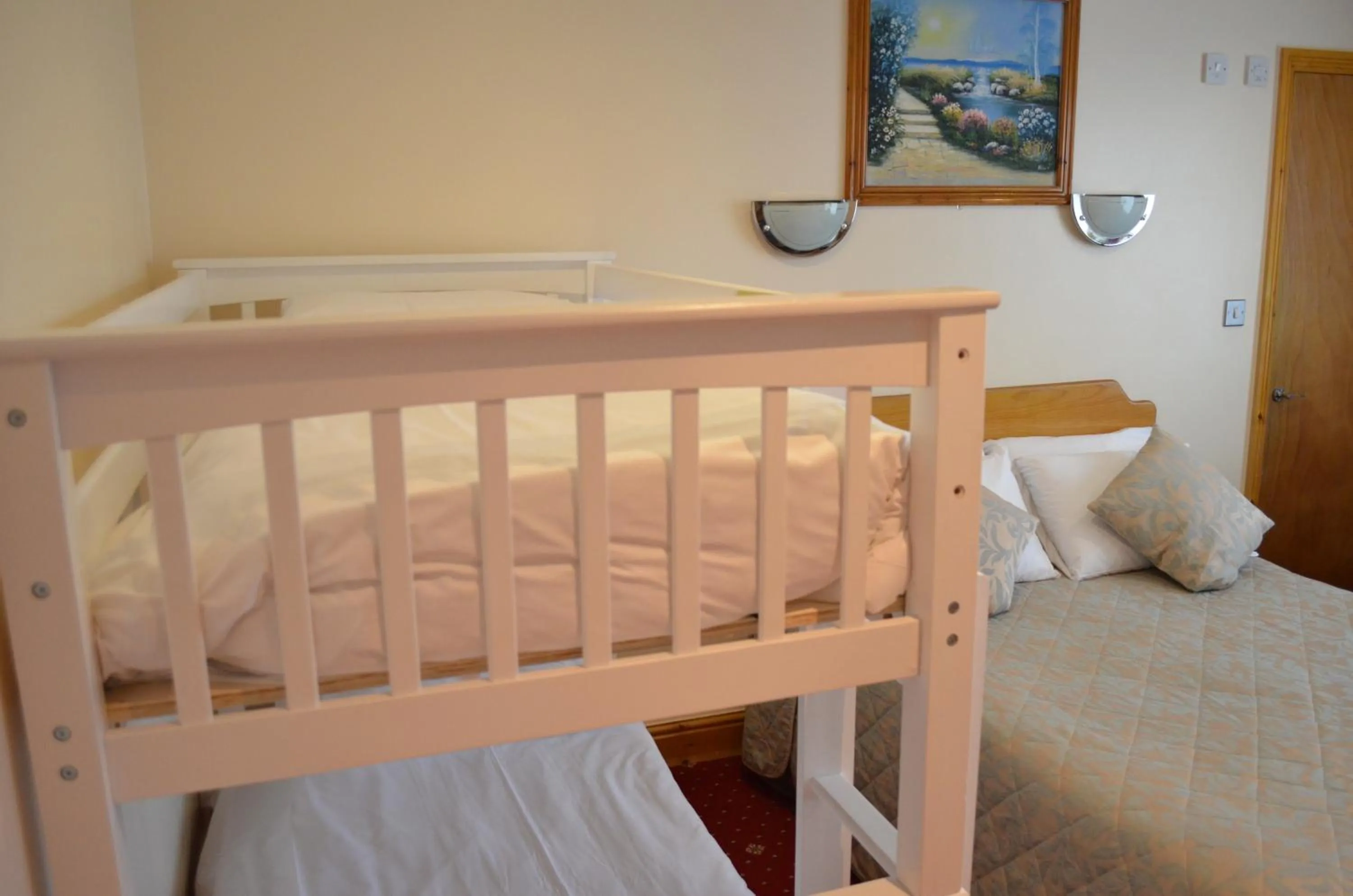 Bed in Gatwick Cambridge Hotel