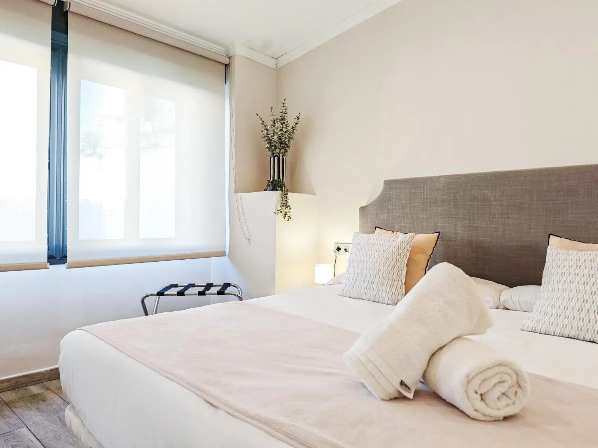 2 Bedroom Penthouse with Terrace in AZZ Sevilla Torre de la Plata Apartamentos 2 Bedroom Penthouse with Terrace in AZZ Sevilla Torre de la Plata Apartamentos