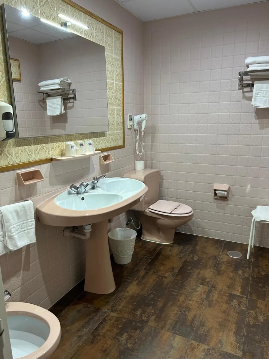 Bathroom in Hotel Marqués de Santillana