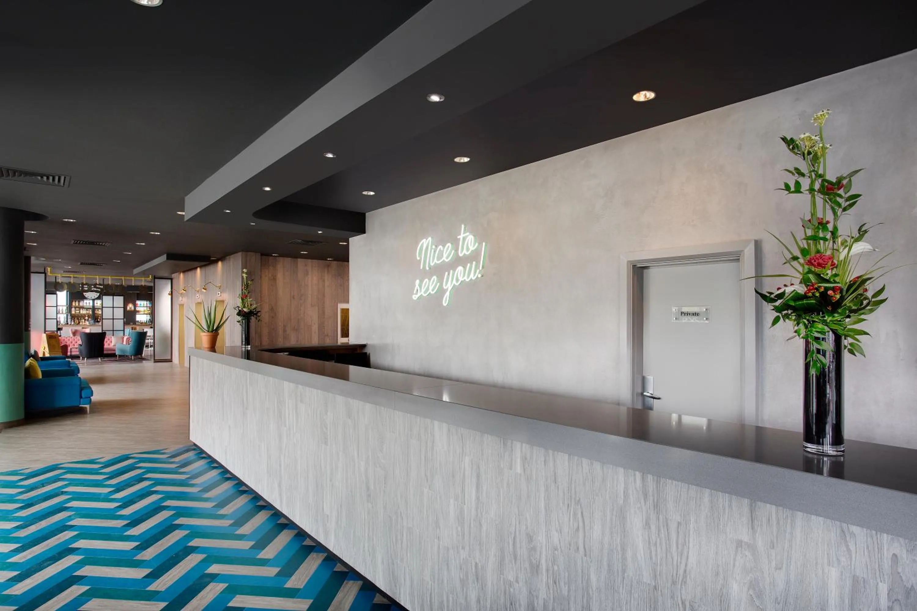 Lobby or reception in Leonardo Hotel Brighton