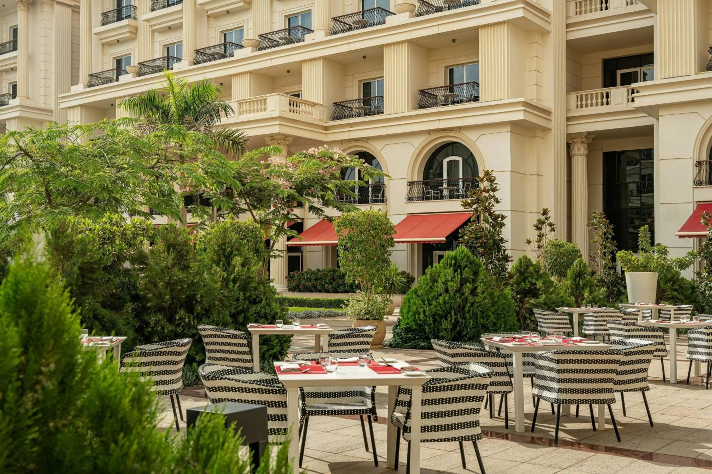 Restaurant/places to eat in The St. Regis New Capital Cairo
