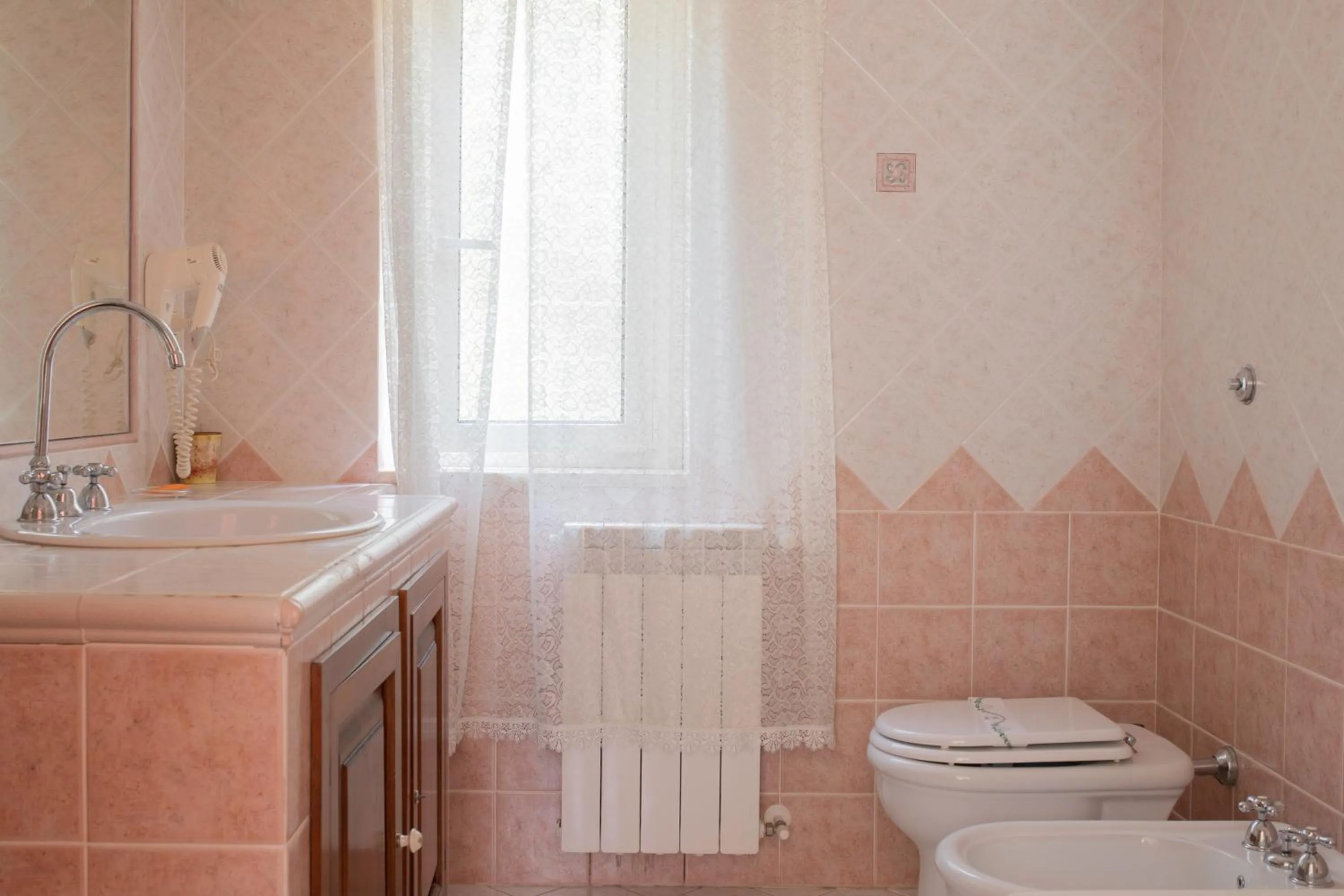 Property building in Villa Catalano