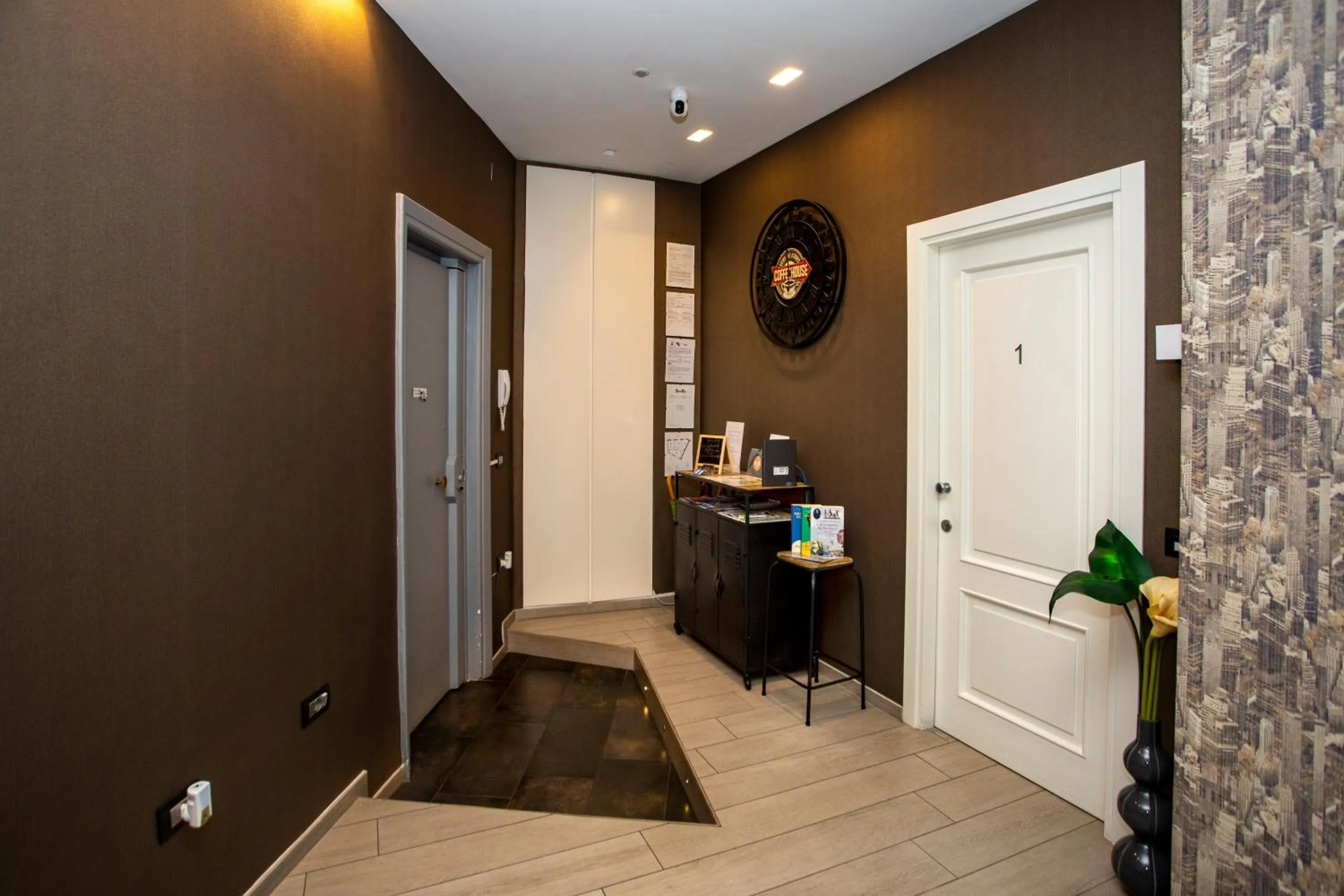 Lobby or reception in Bell's