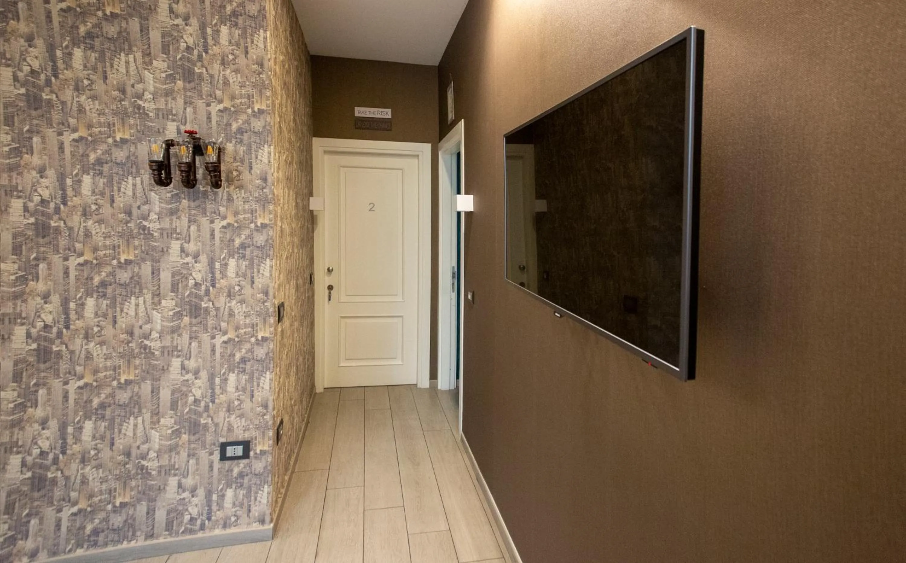 Lobby or reception in Bell's