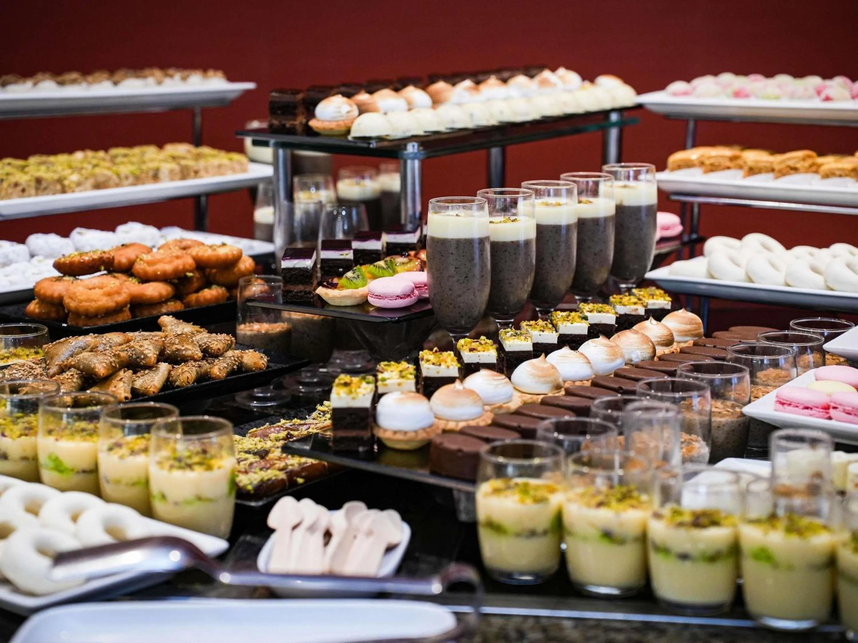 Restaurant/places to eat in Ibis Tunis