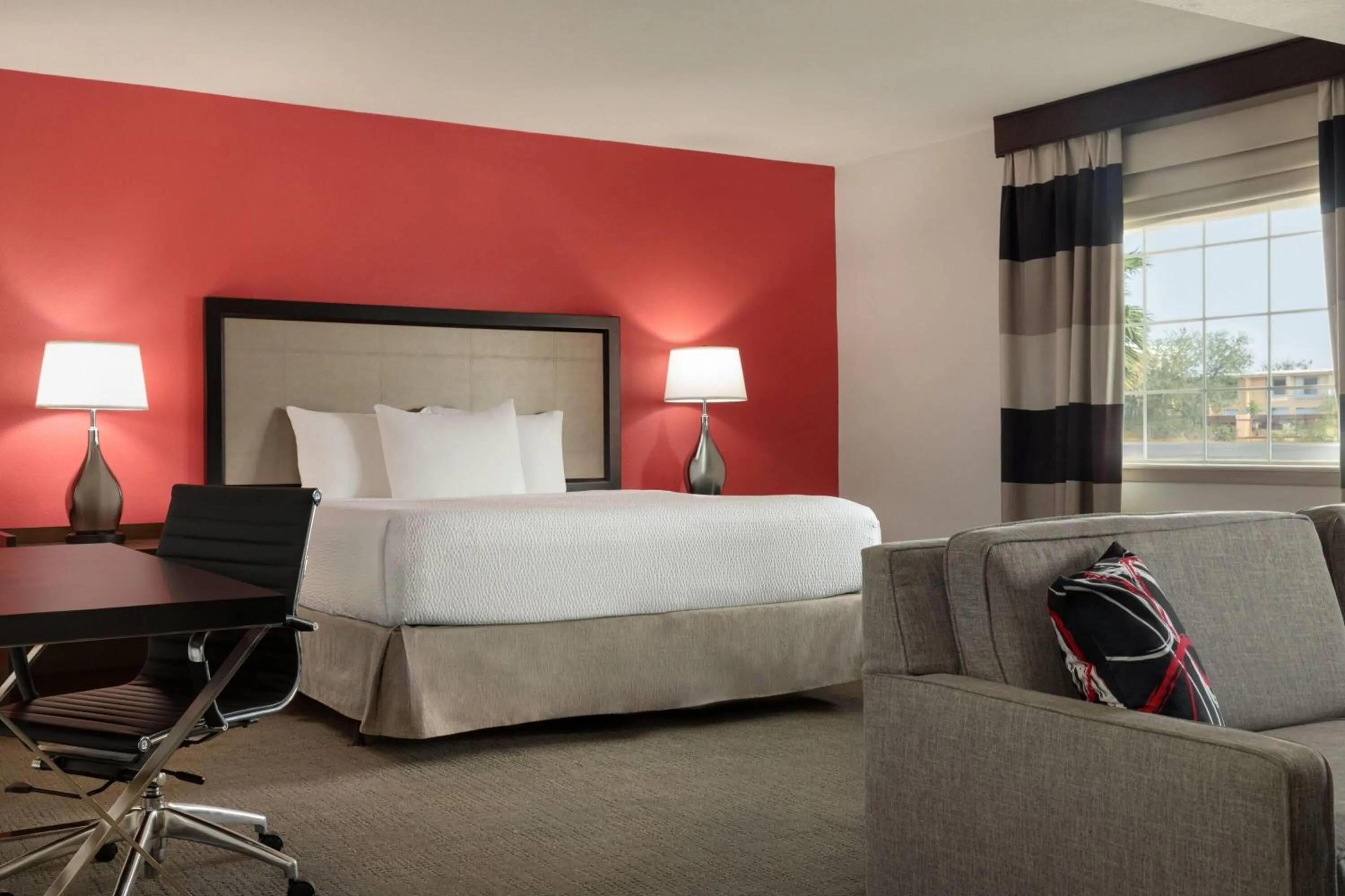 Bath, Bed in Ramada by Wyndham Del Rio