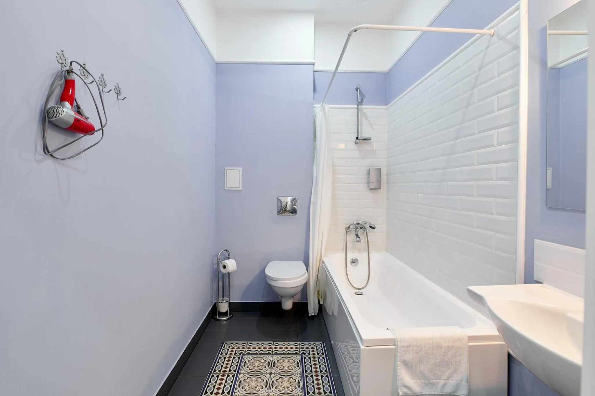 Shower in Stabu Sēta Residence