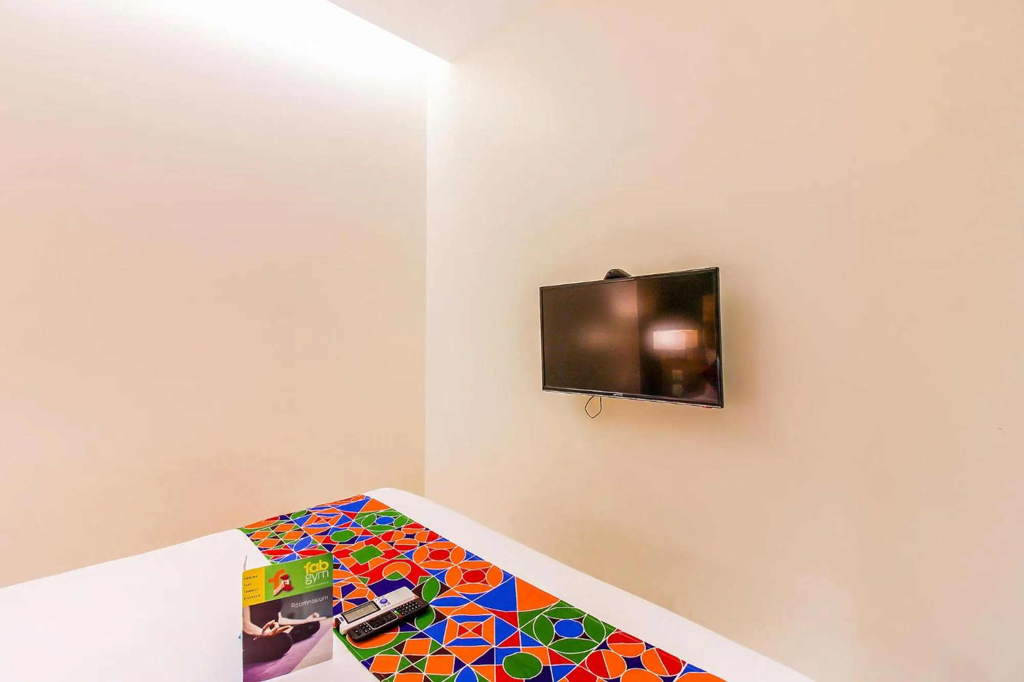 Bed in FabHotel RK International - Nr Mumbai International Airport