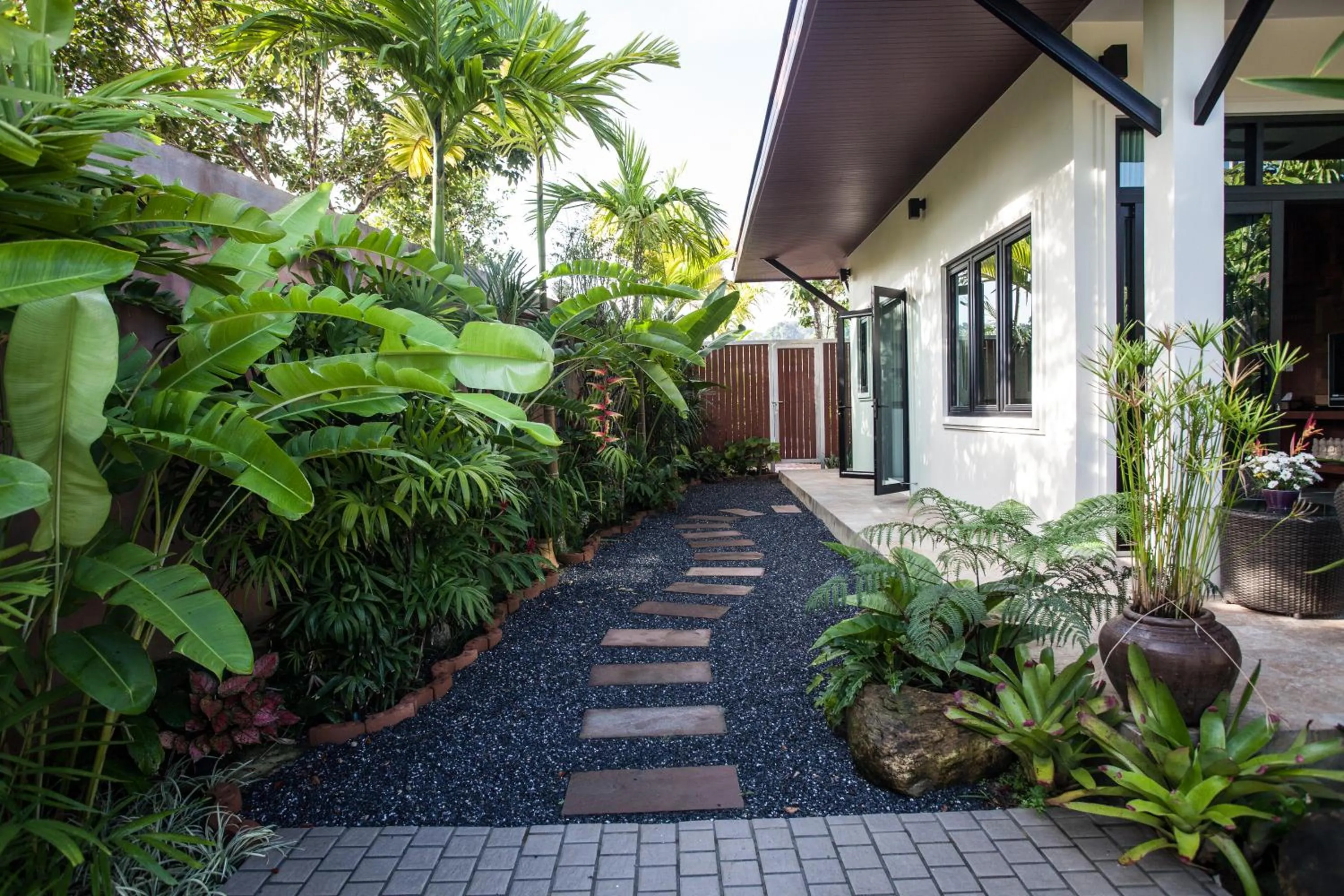 Garden in Baan Pinya Cosy One Bedroom Executive Bungalow