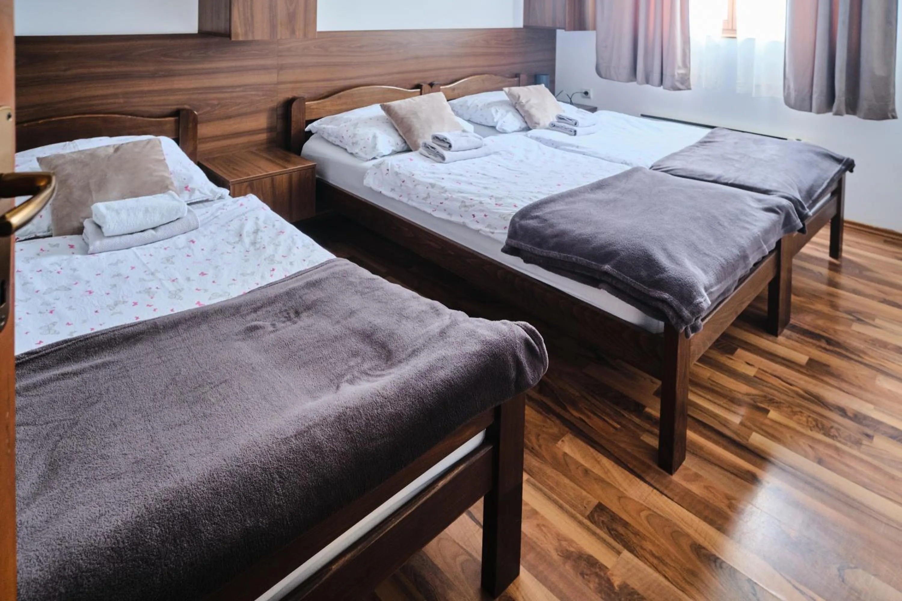 Bed in ŽUPAN apartmani