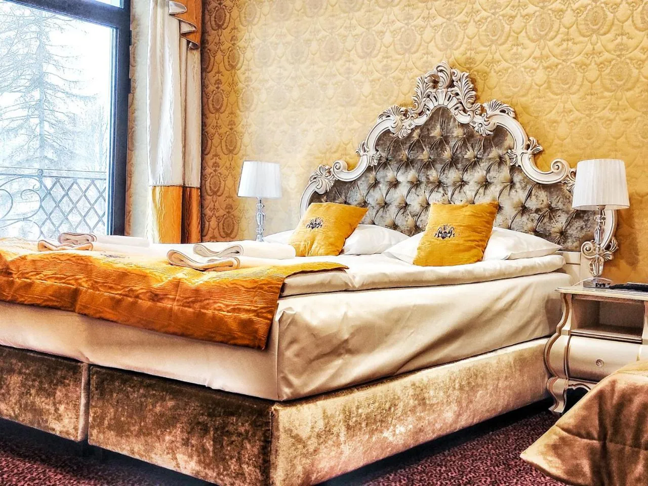 Bed in ROYAL PALACE Centrum Bankietowe