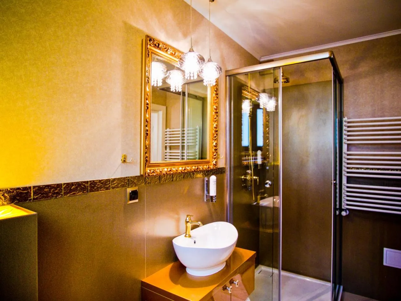 Bathroom in ROYAL PALACE Centrum Bankietowe