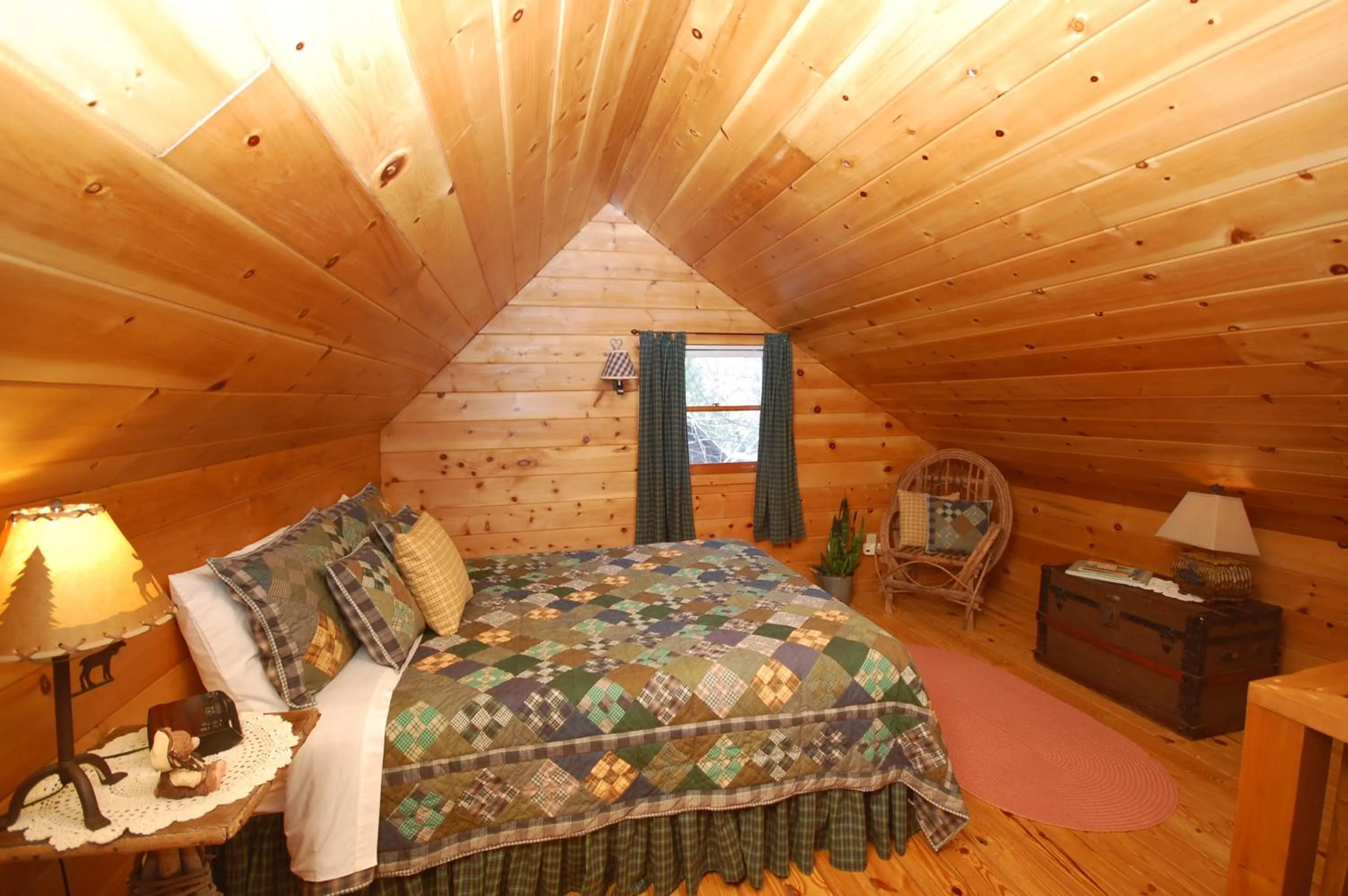Bed in Mountain Springs Cabins