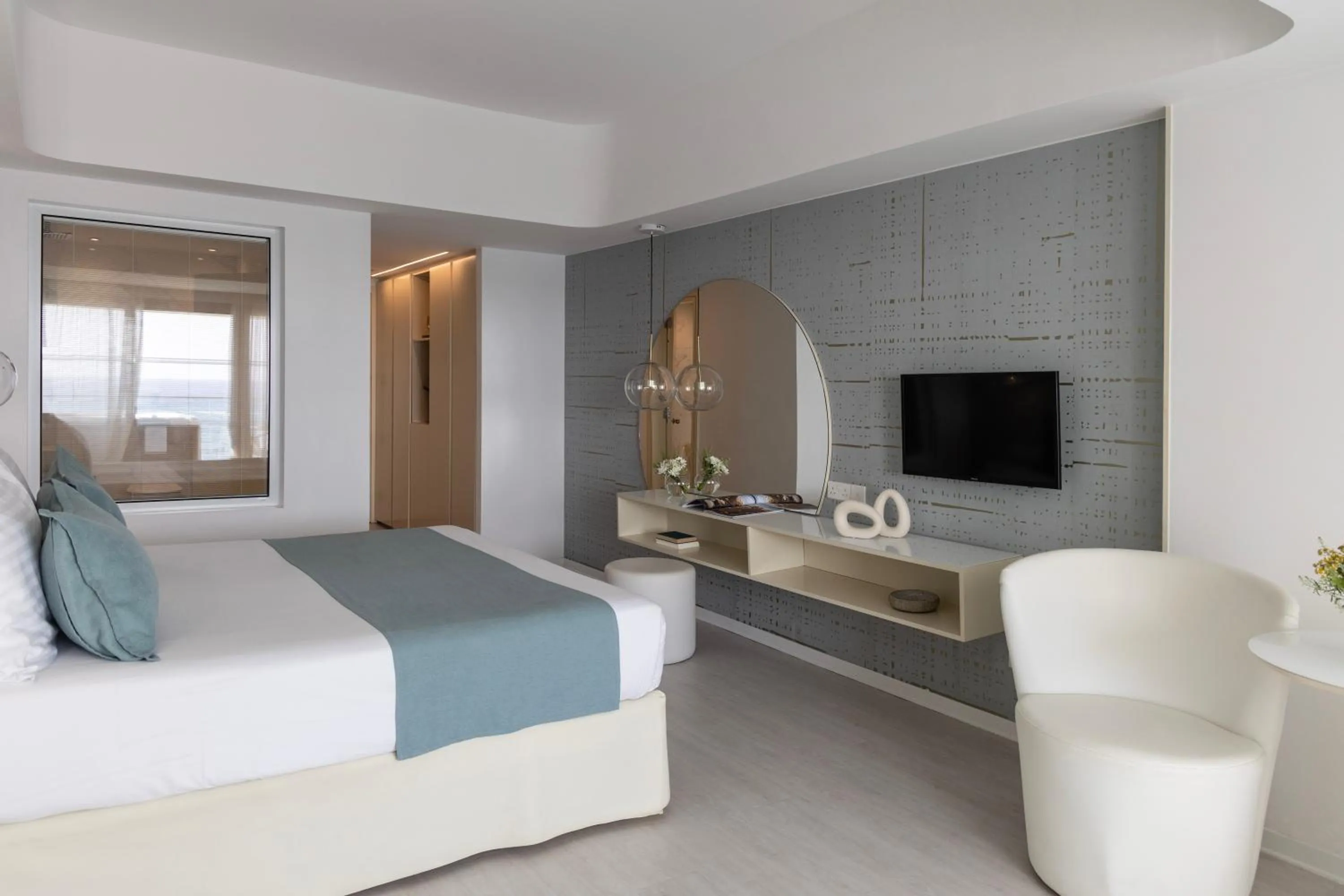 Bedroom, Bed in Ivi Mare - Designed for Adults by Louis Hotels