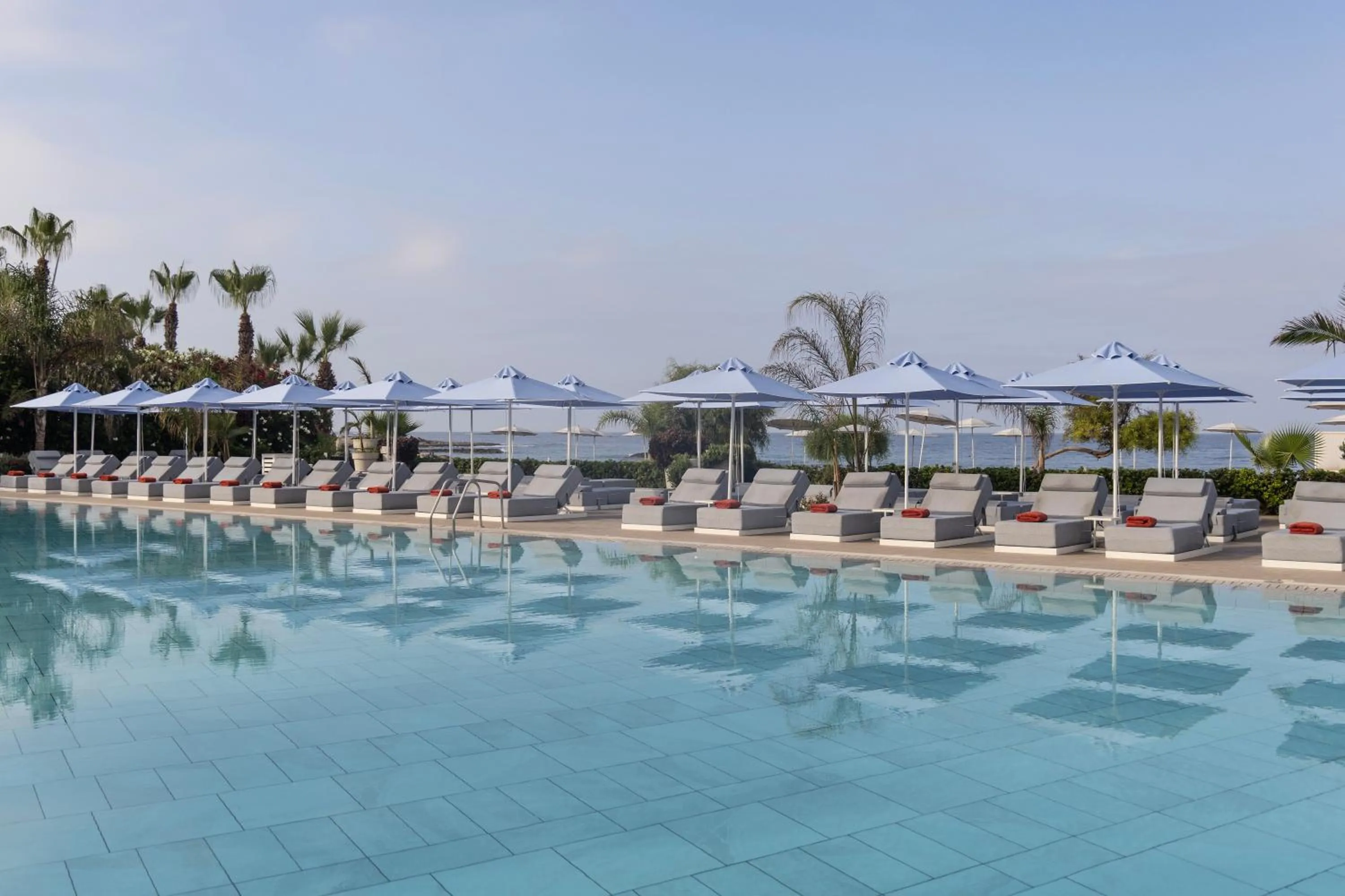 sunbed in Ivi Mare - Designed for Adults by Louis Hotels